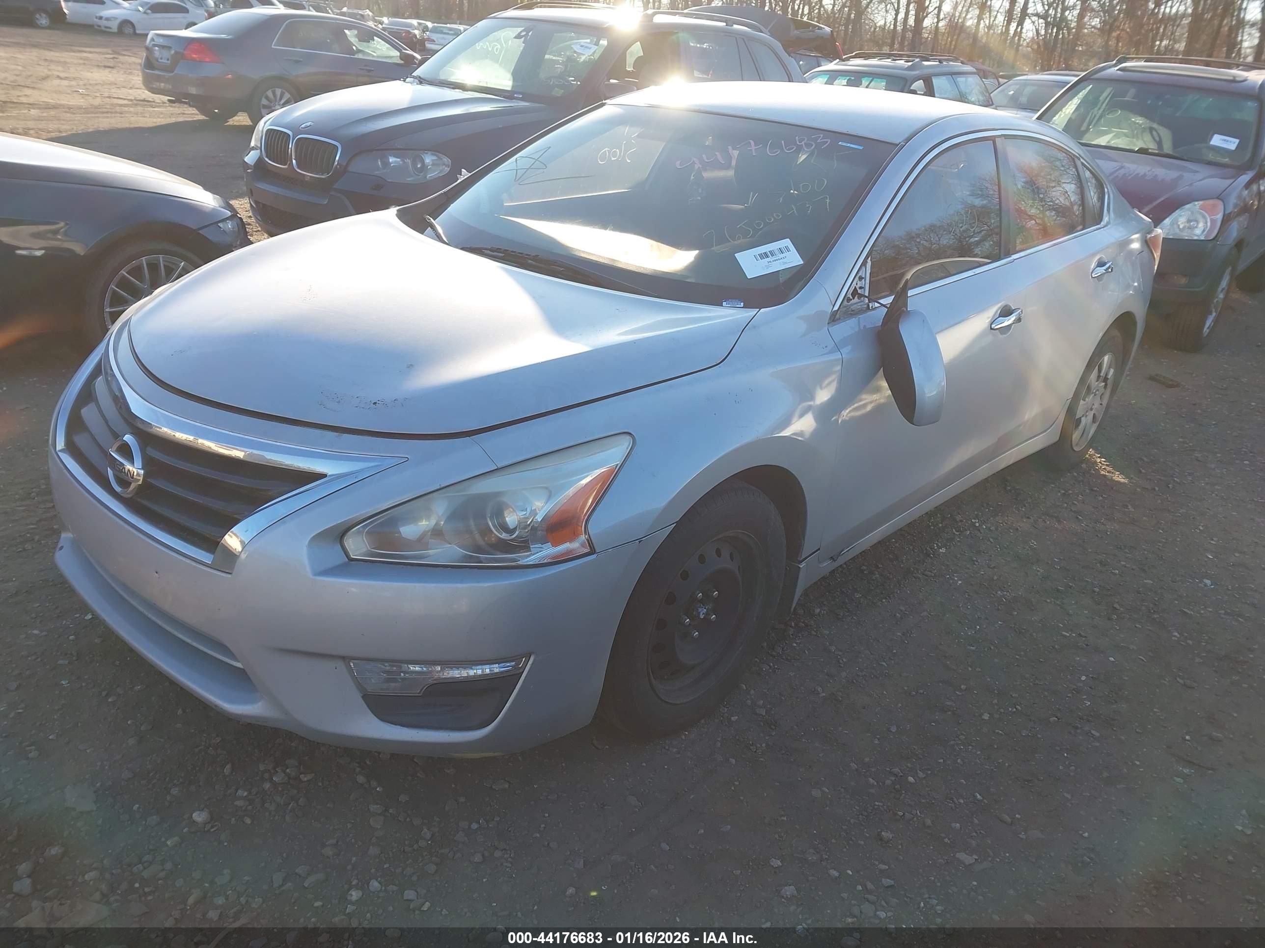 NISSAN ALTIMA image 2