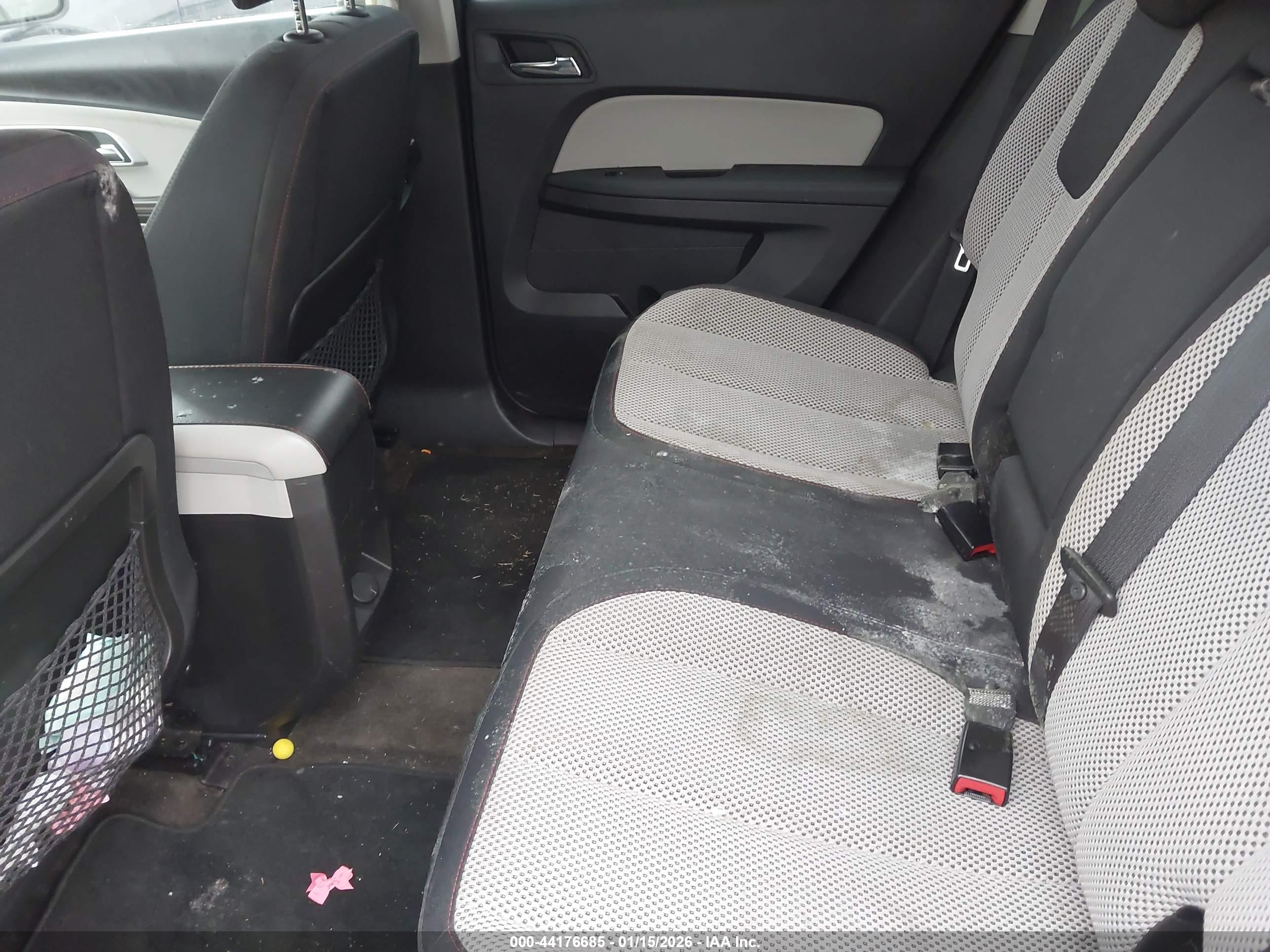 CHEVROLET EQUINOX image 6