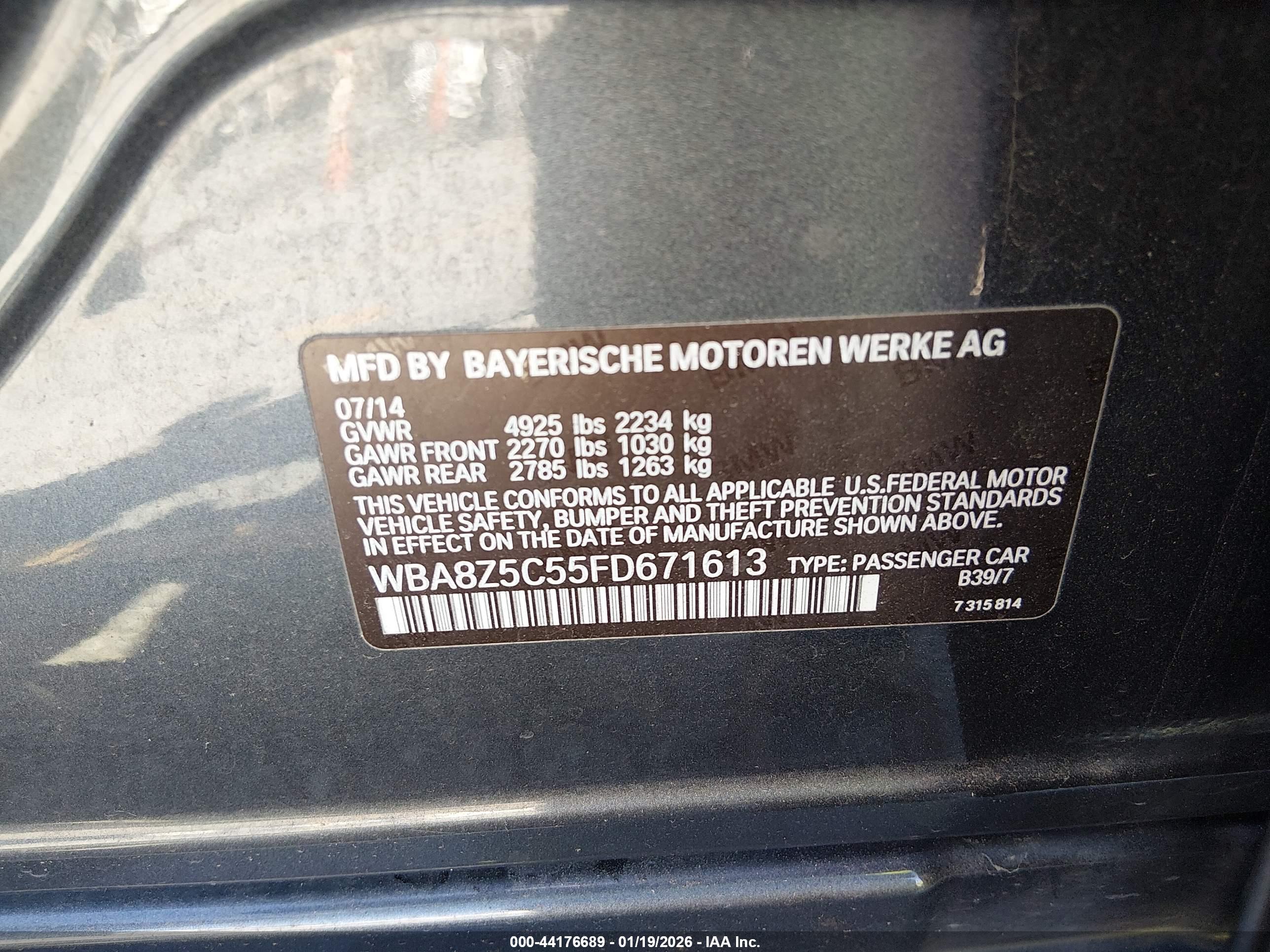 BMW 328I image 9