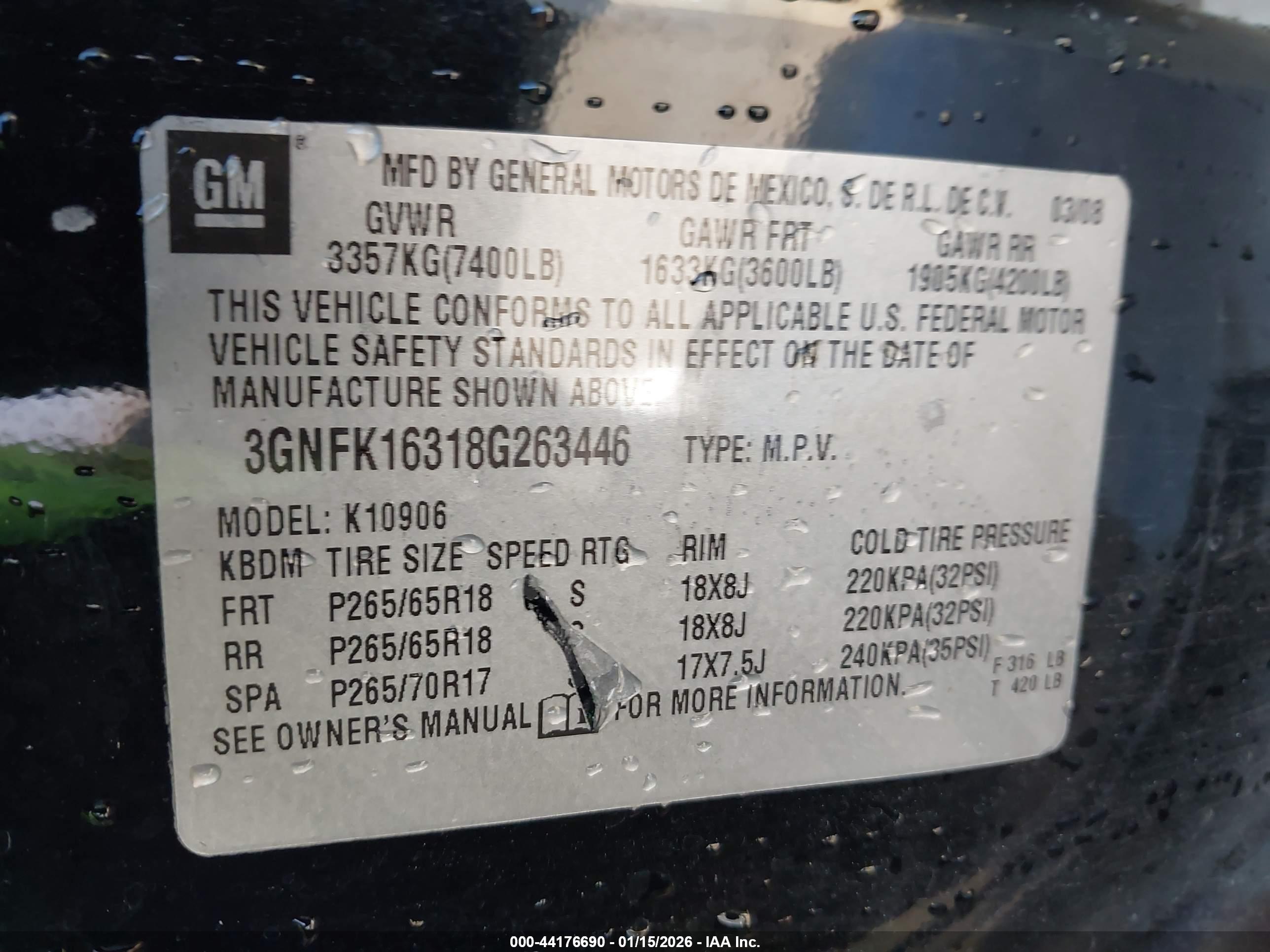 CHEVROLET SUBURBAN image 9