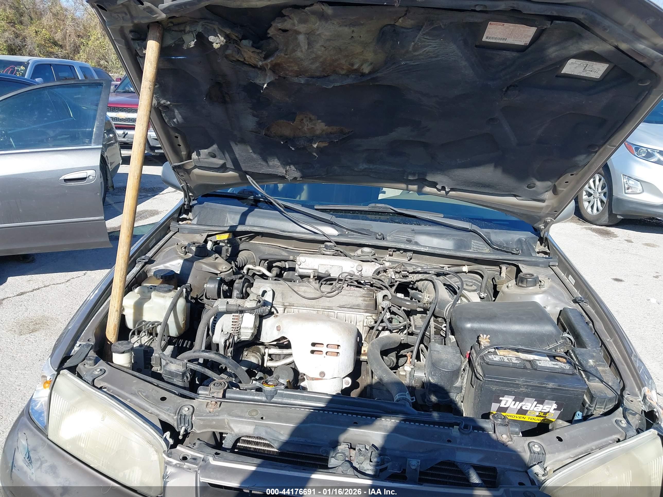 TOYOTA CAMRY image 10
