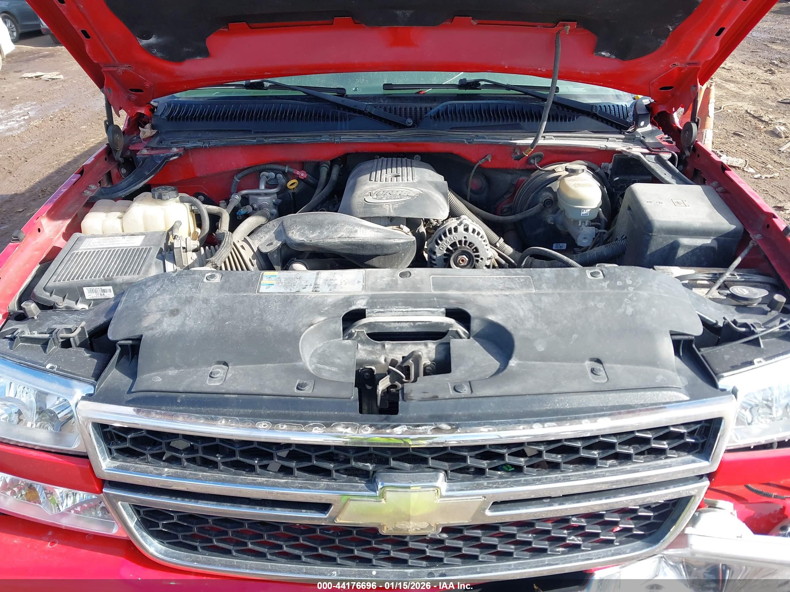 CHEVROLET SILVERADO image 10
