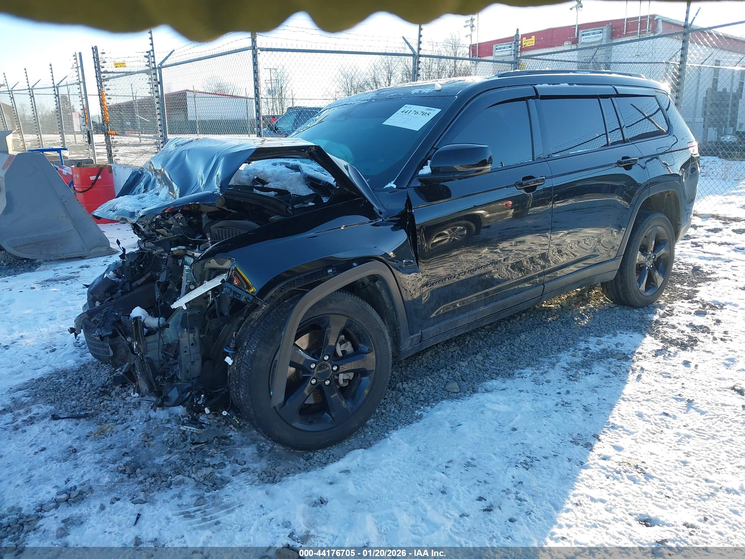 JEEP GRAND image 2