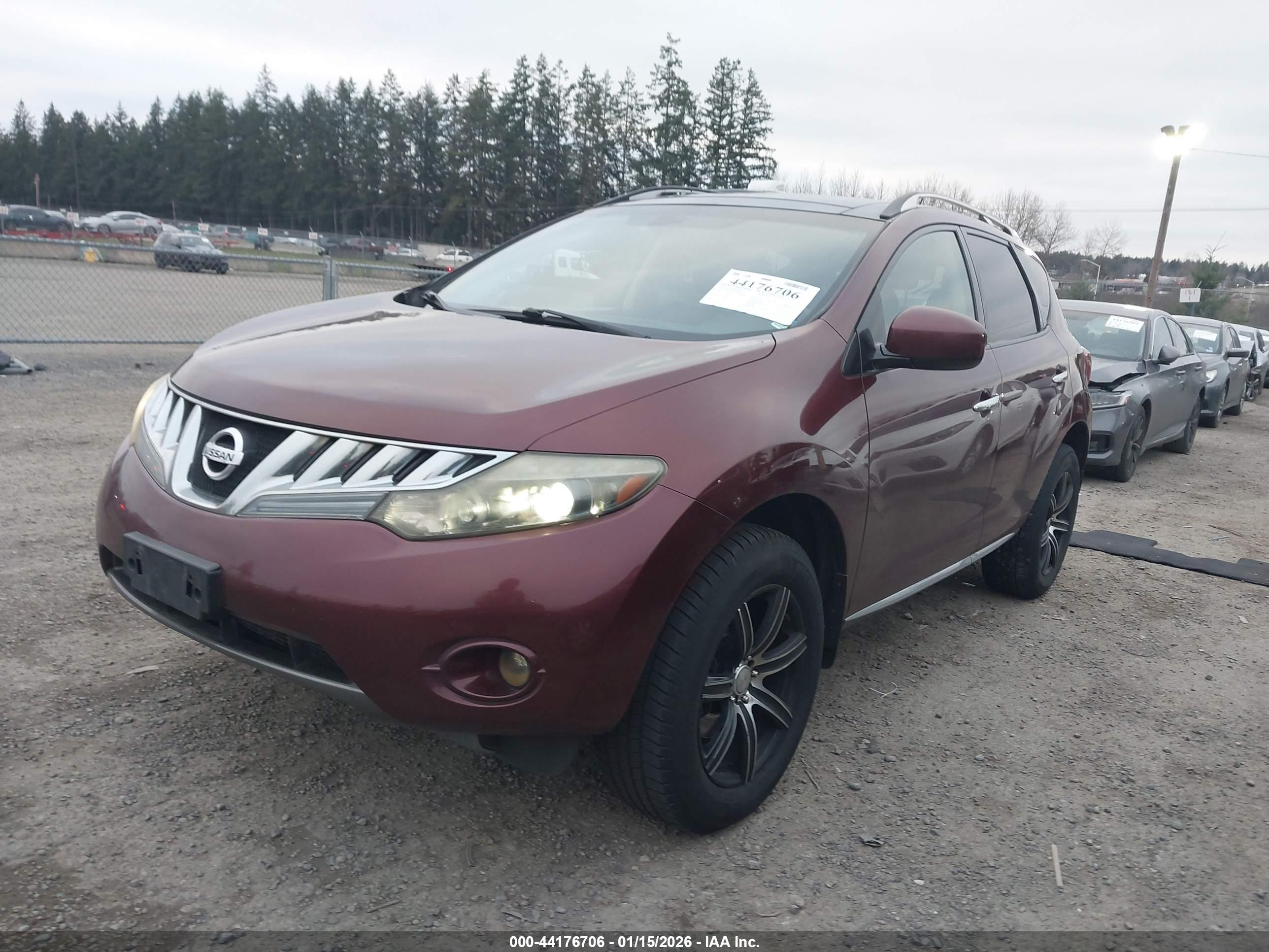 NISSAN MURANO image 2