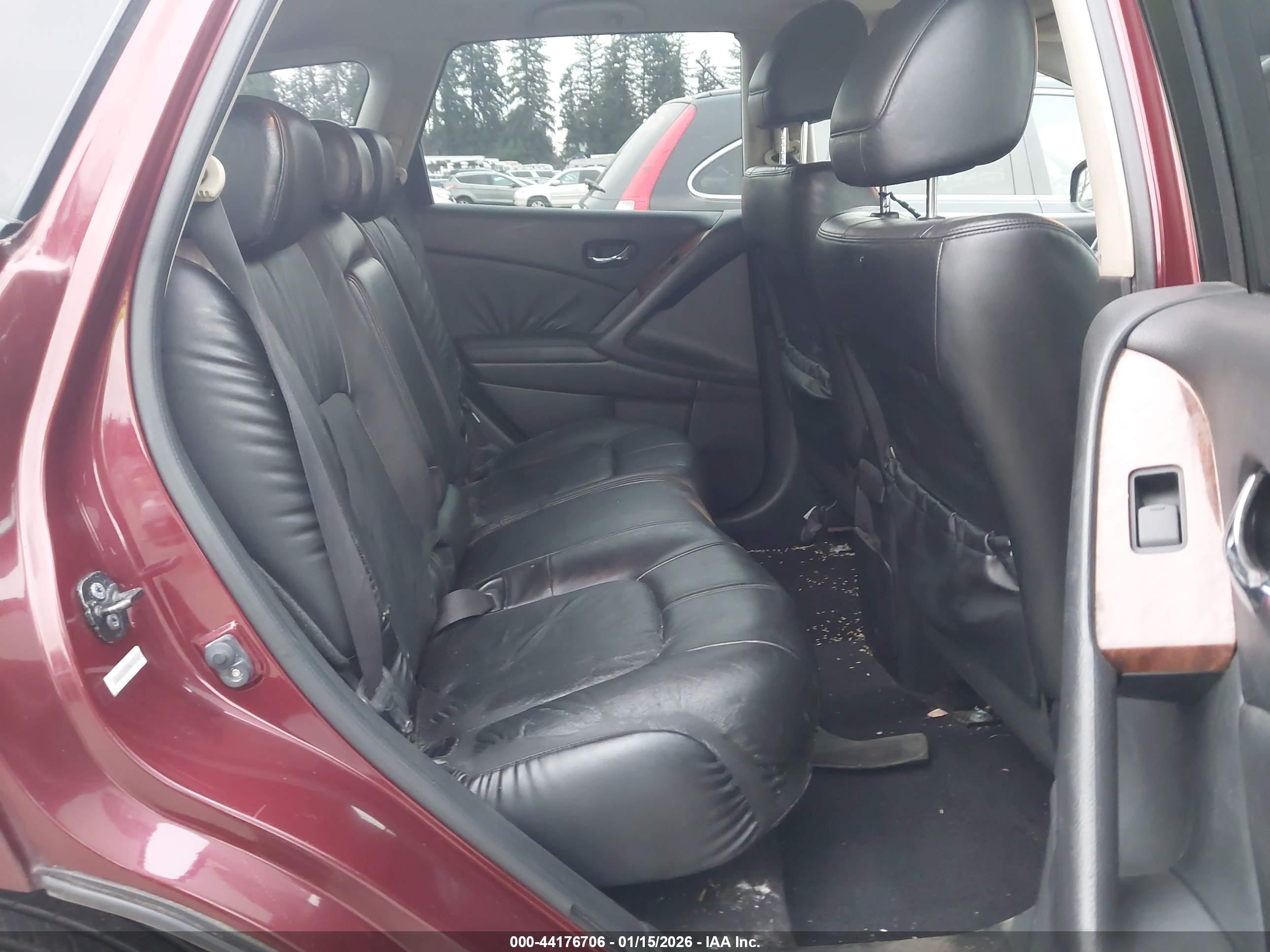 NISSAN MURANO image 8