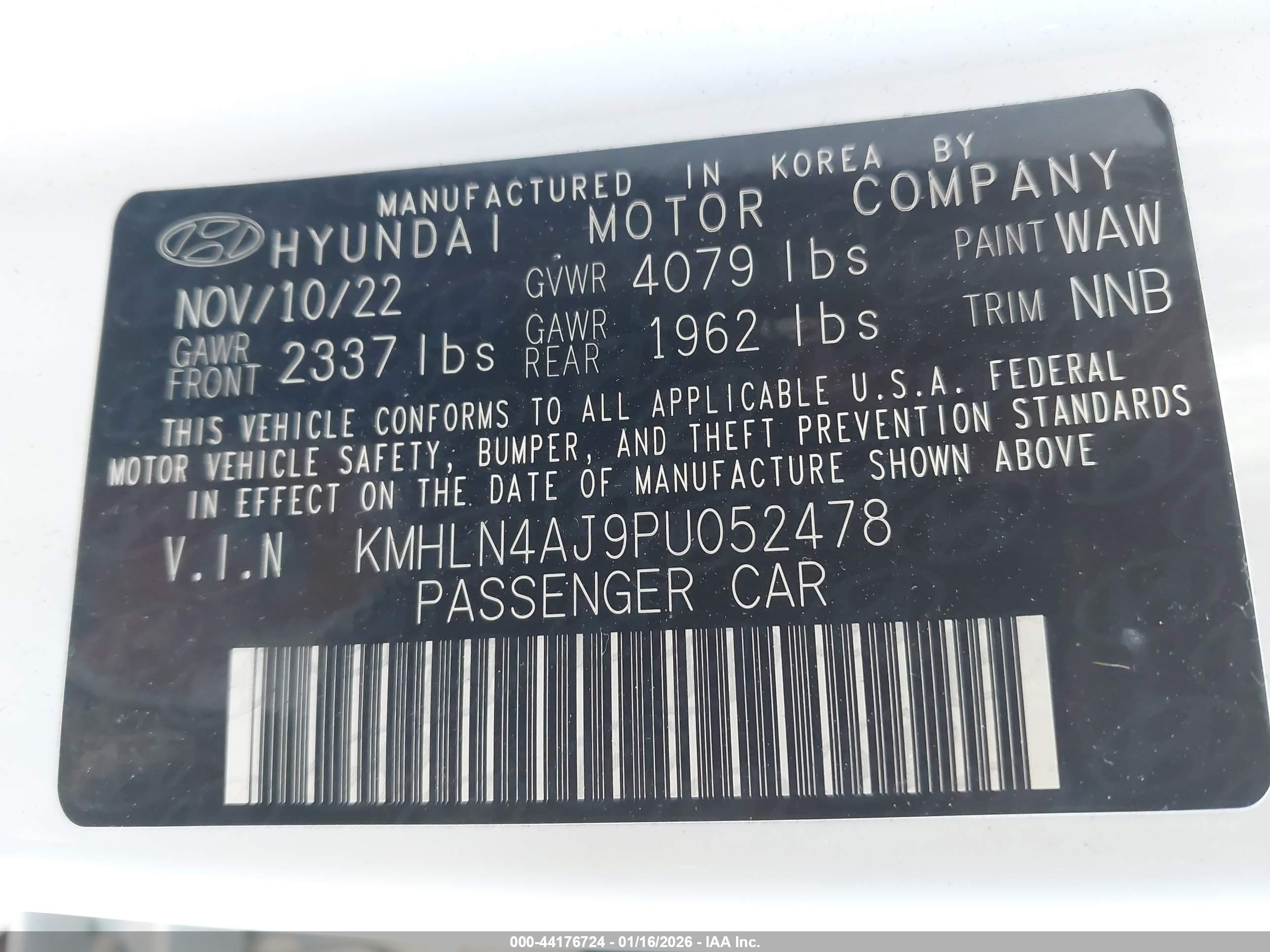 HYUNDAI ELANTRA image 9