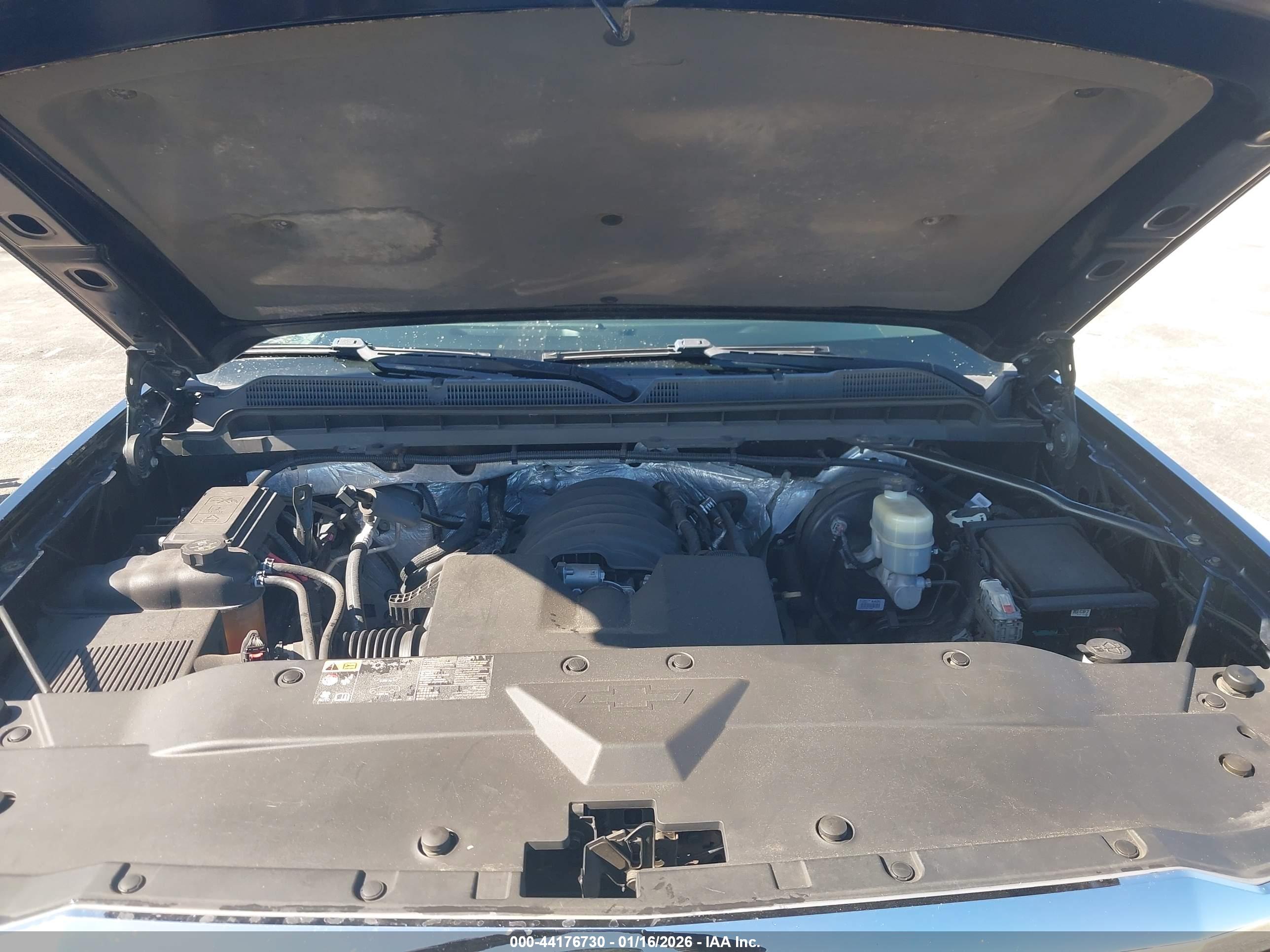 CHEVROLET SILVERADO image 10