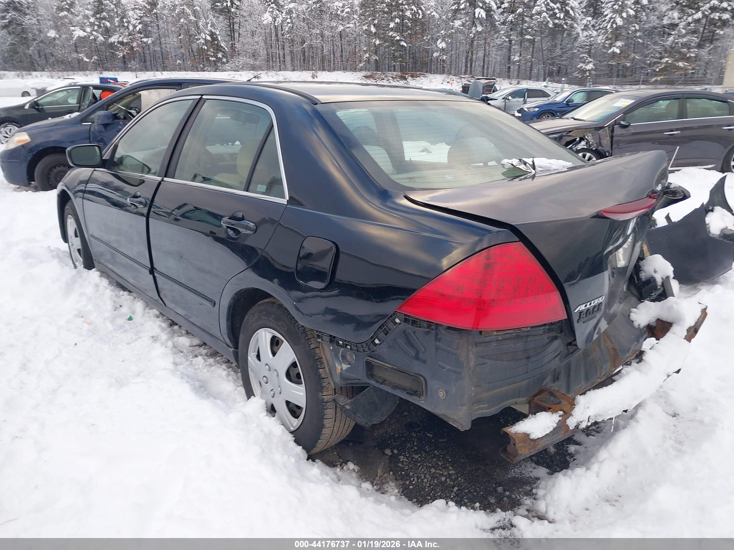 HONDA ACCORD image 3