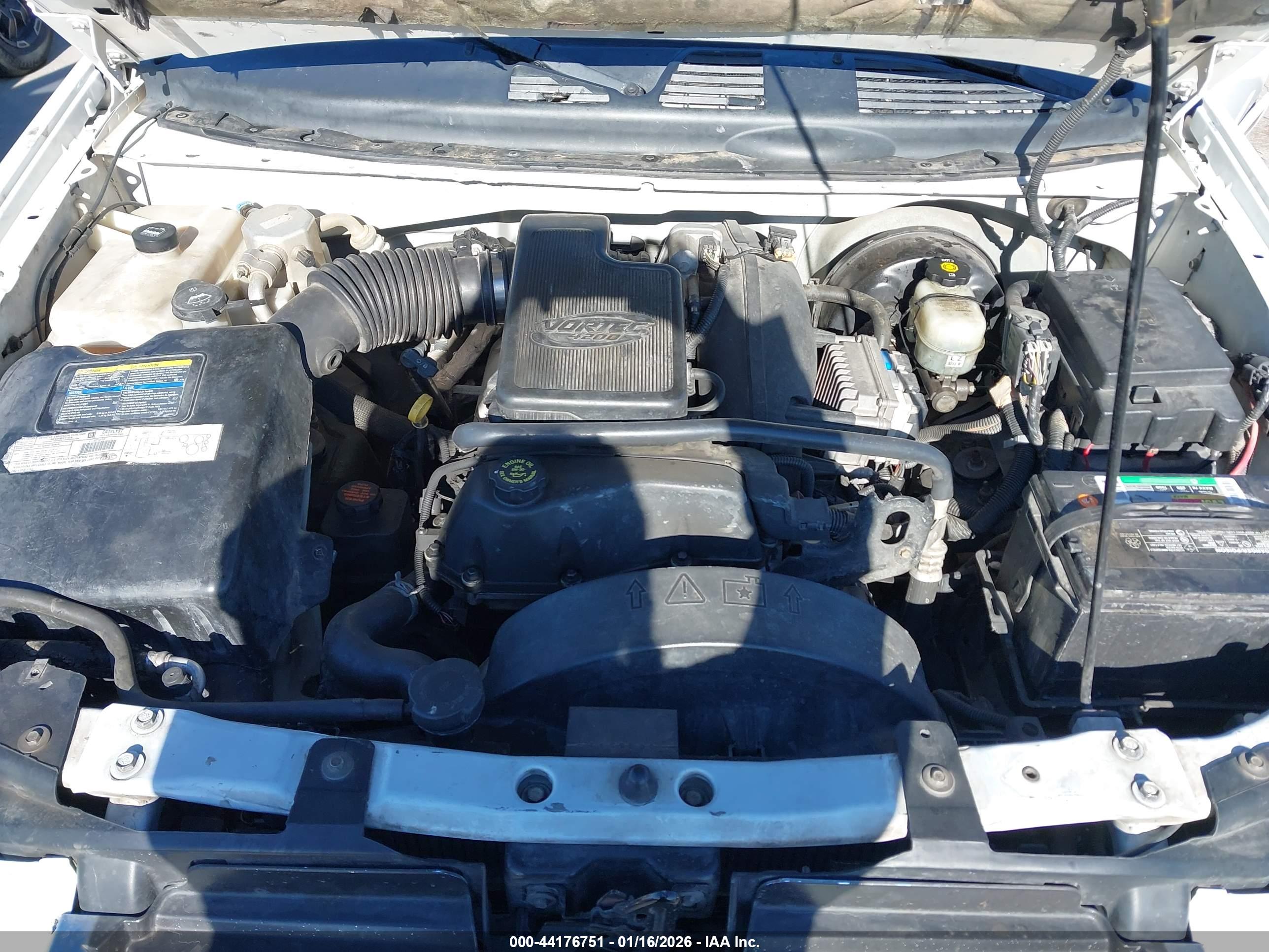 GMC ENVOY image 10