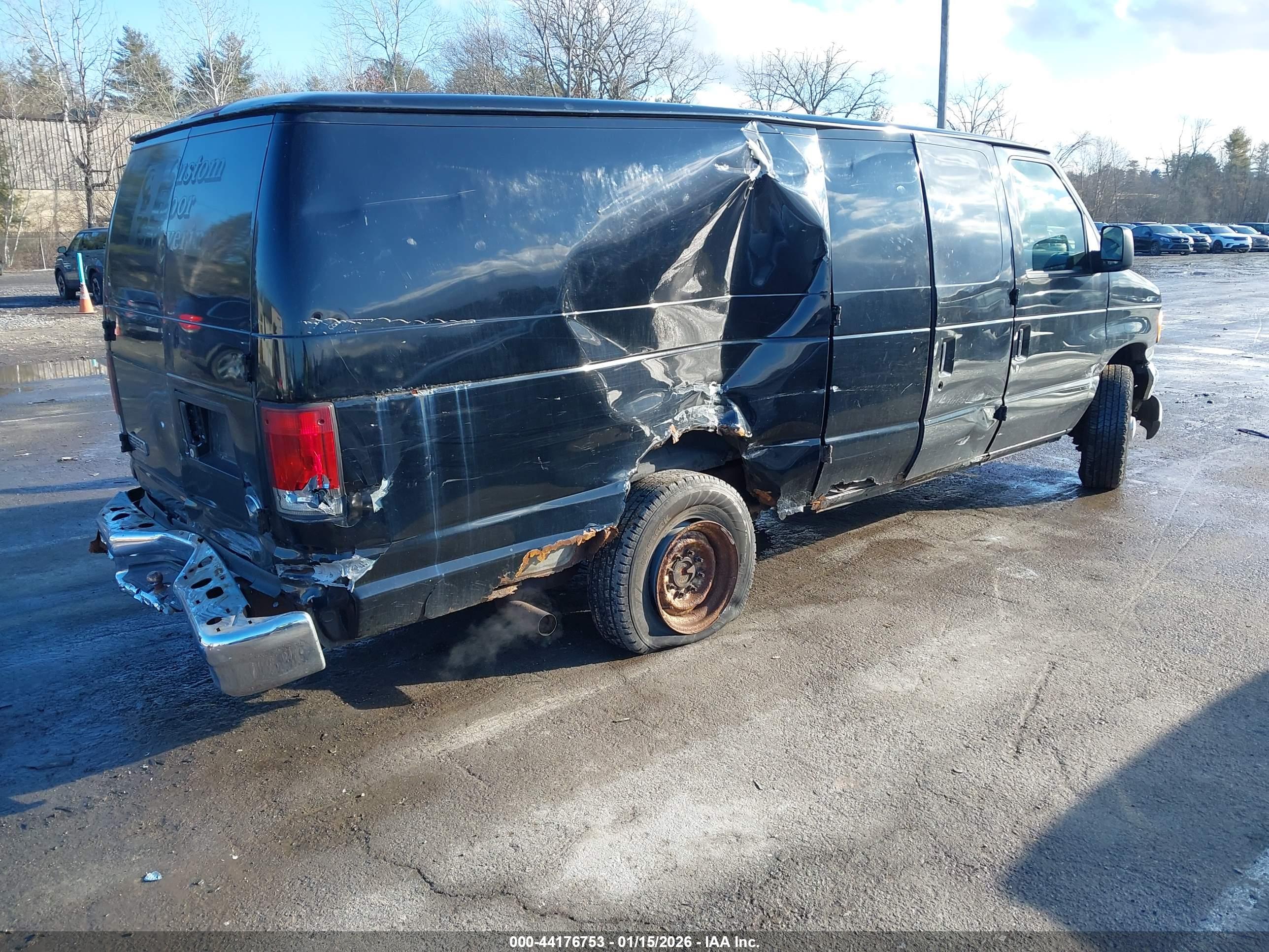 FORD E-350 image 4
