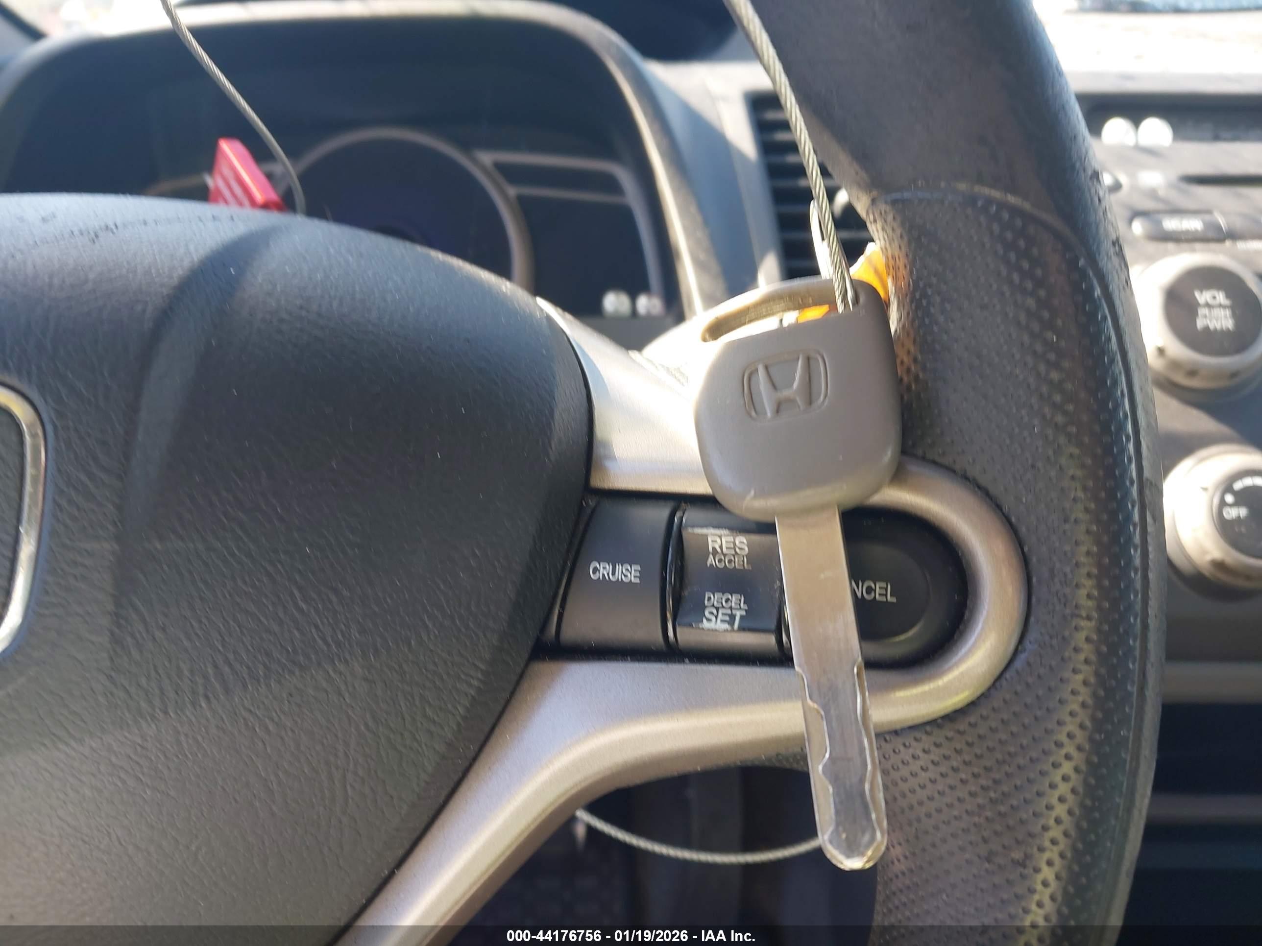 HONDA CIVIC image 11