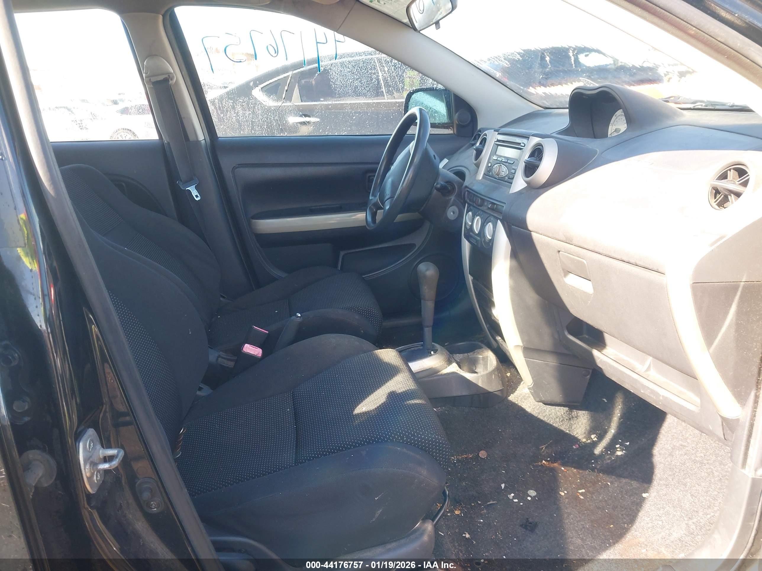 SCION XA image 5