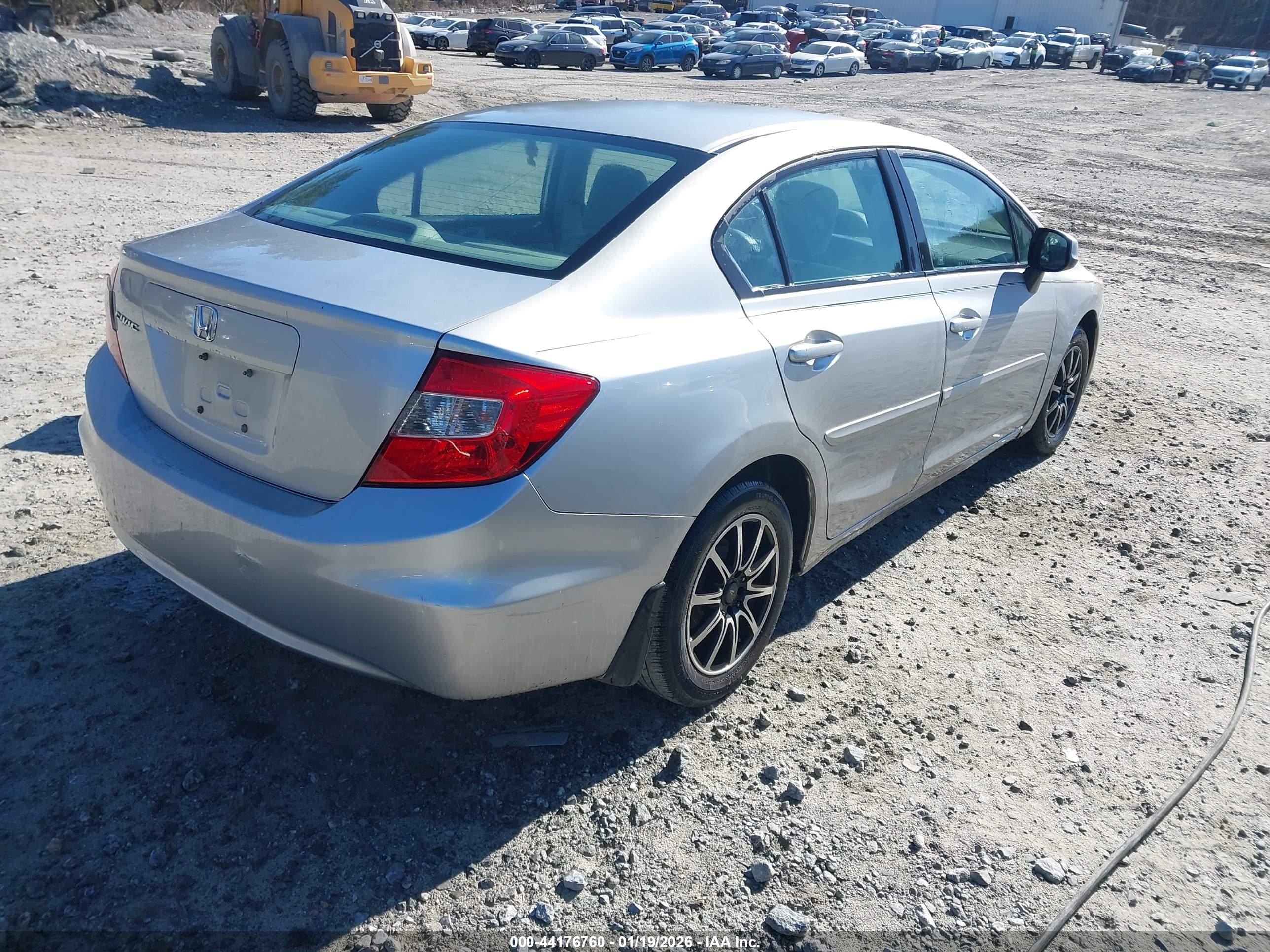 HONDA CIVIC image 4