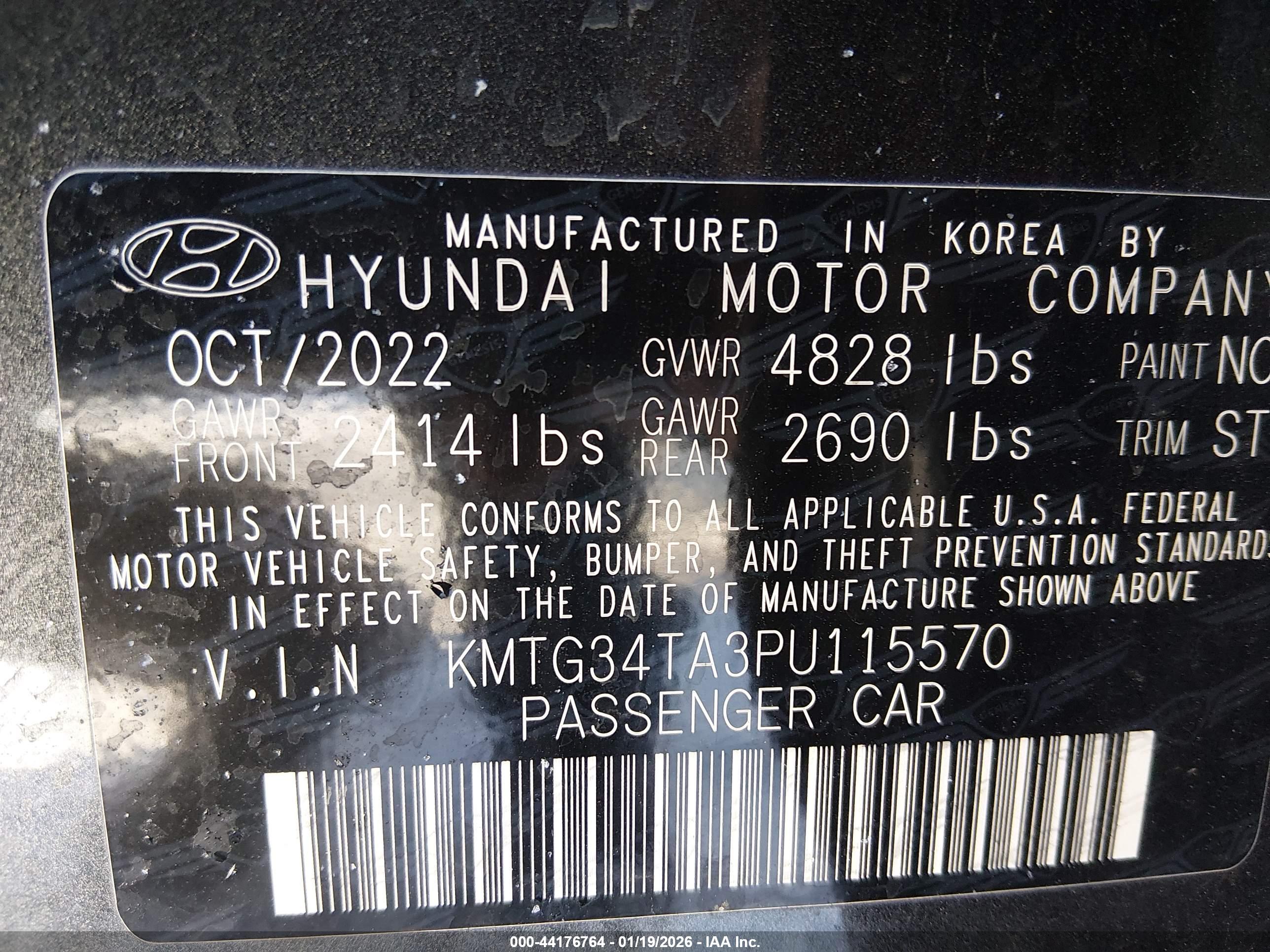 GENESIS G70 image 9