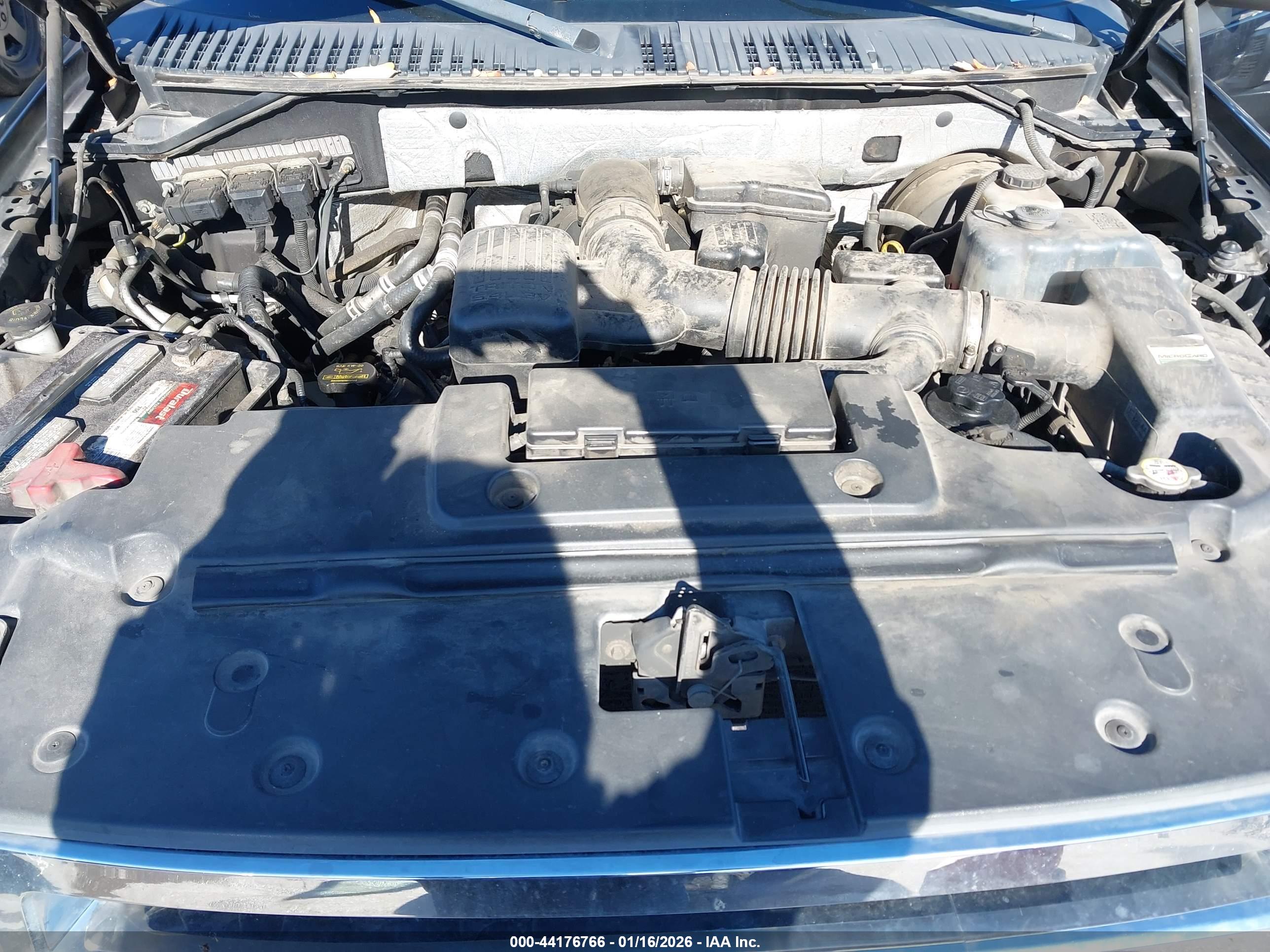 FORD EXPEDITION image 10