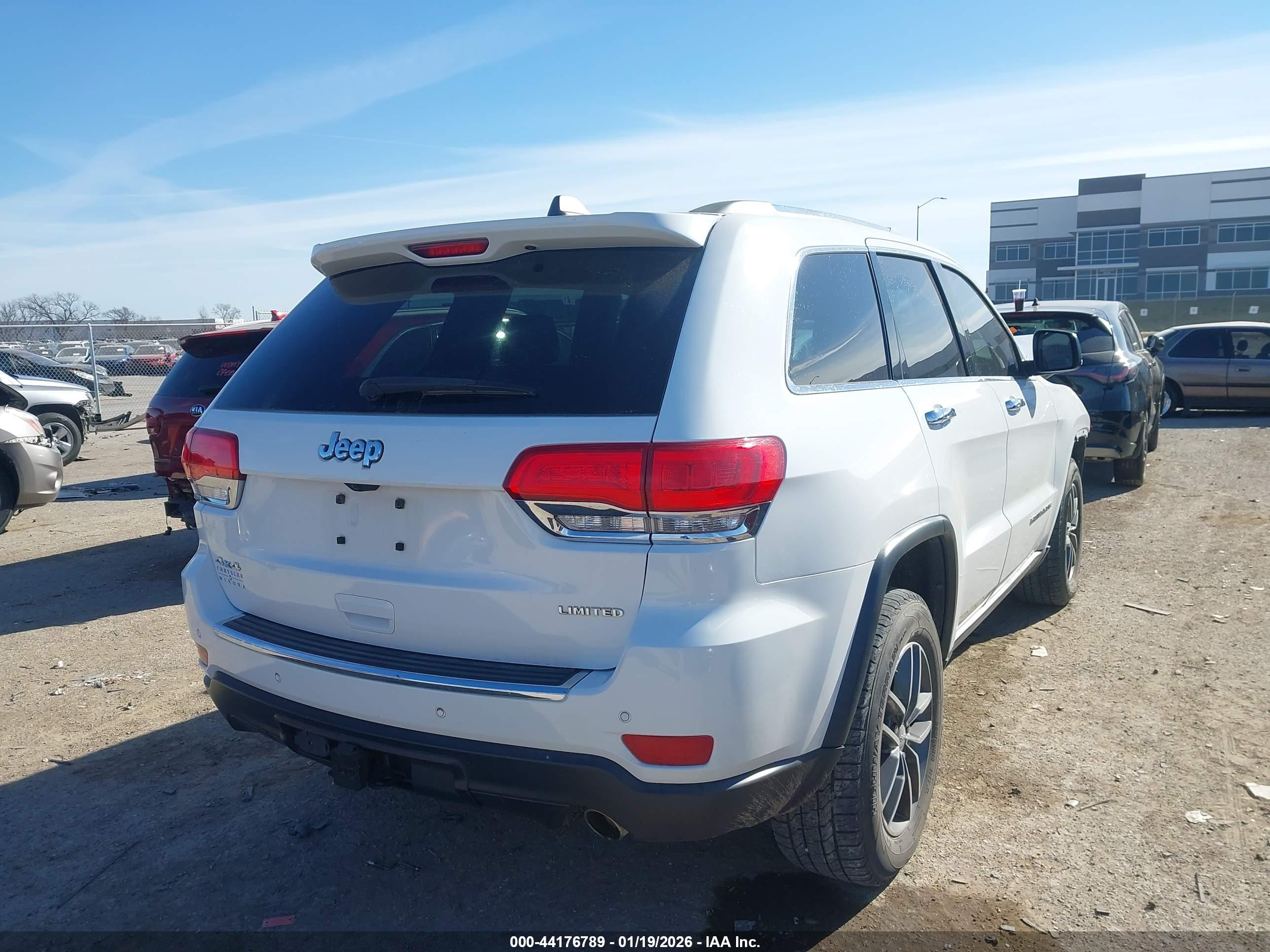 JEEP GRAND image 4