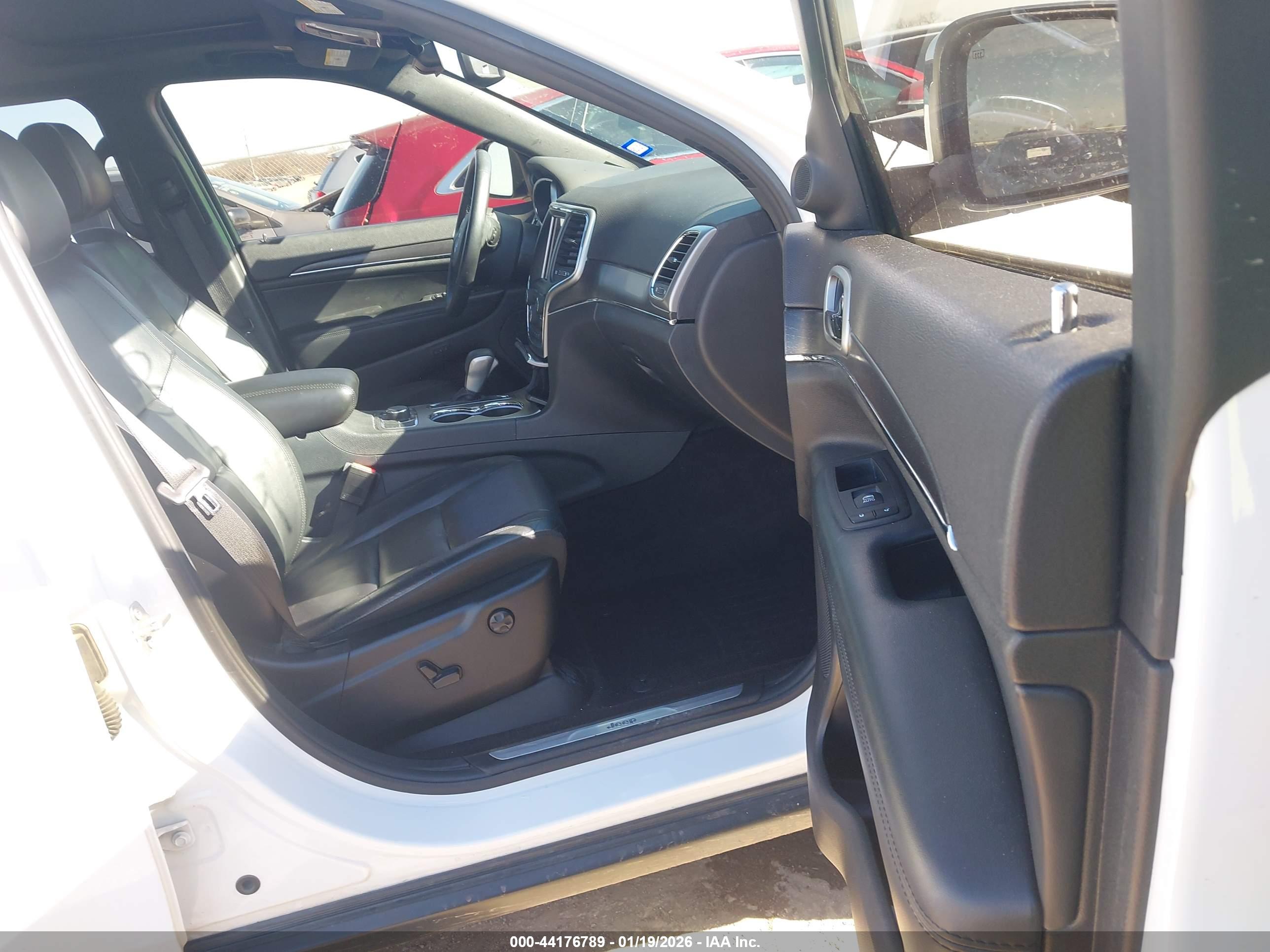 JEEP GRAND image 5