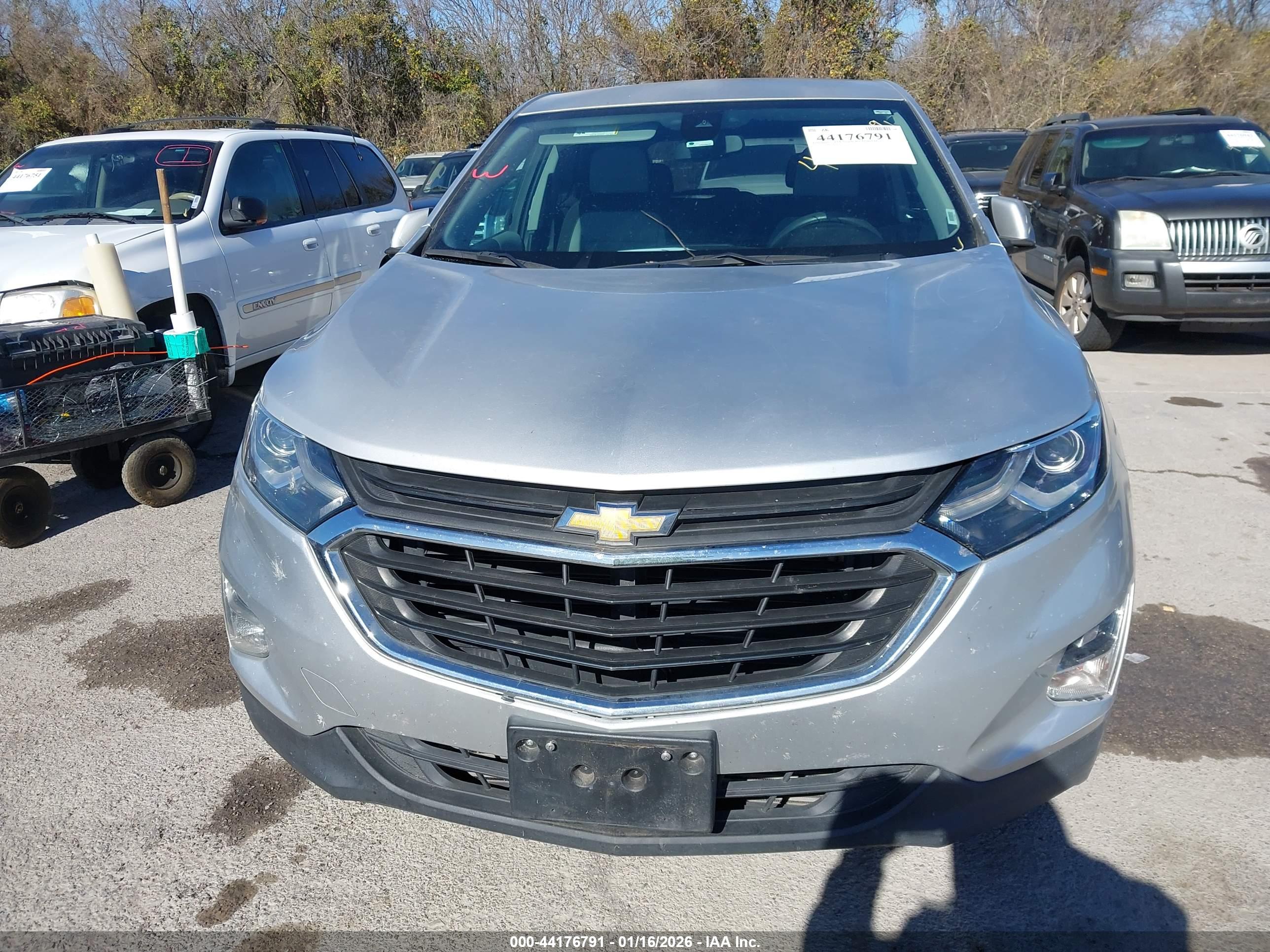 CHEVROLET EQUINOX image 6