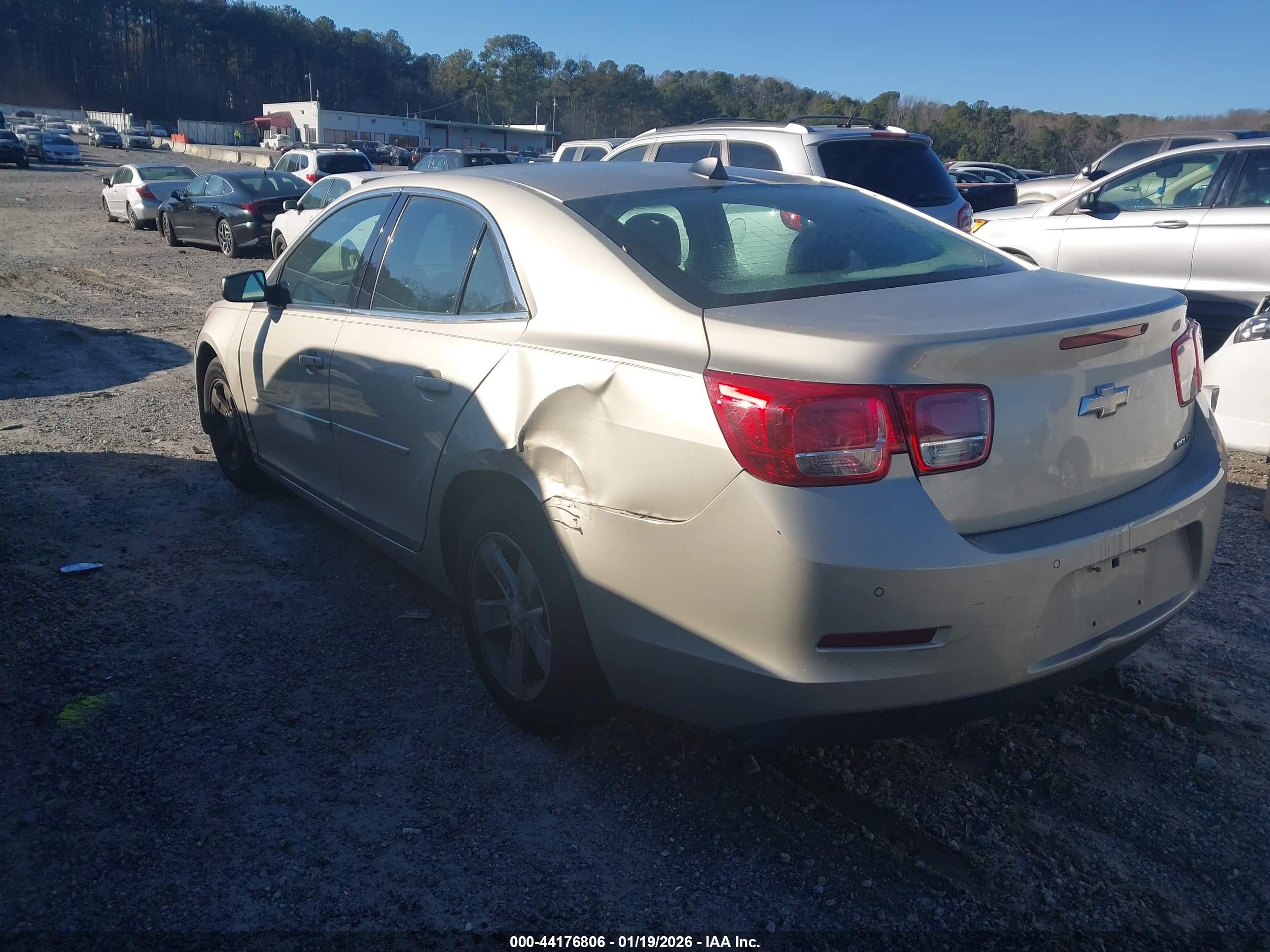 CHEVROLET MALIBU image 3