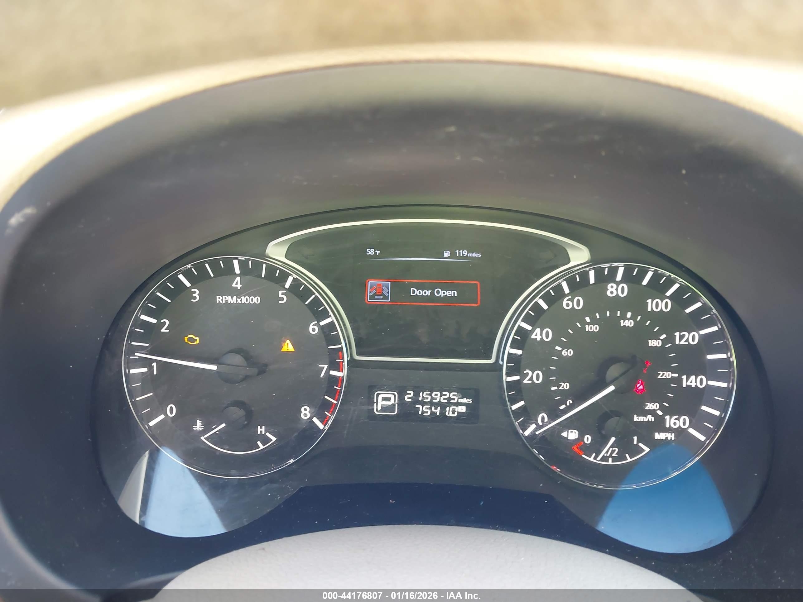 NISSAN ALTIMA image 7