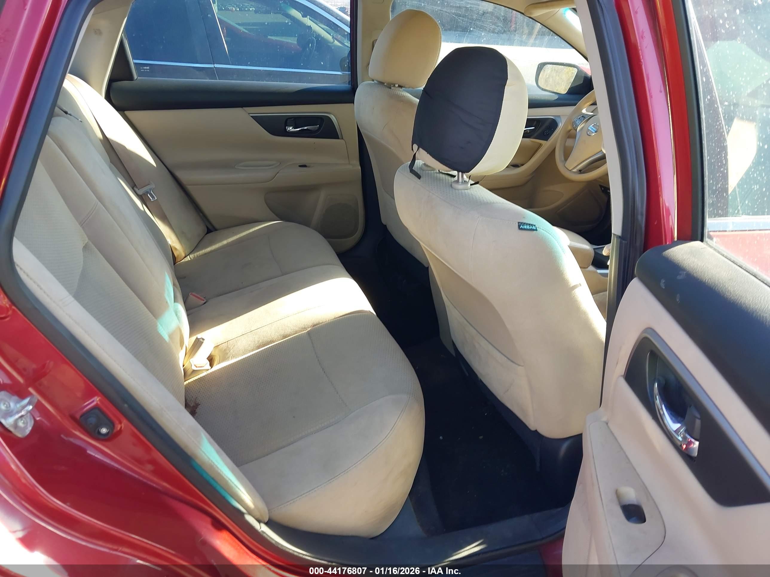 NISSAN ALTIMA image 8