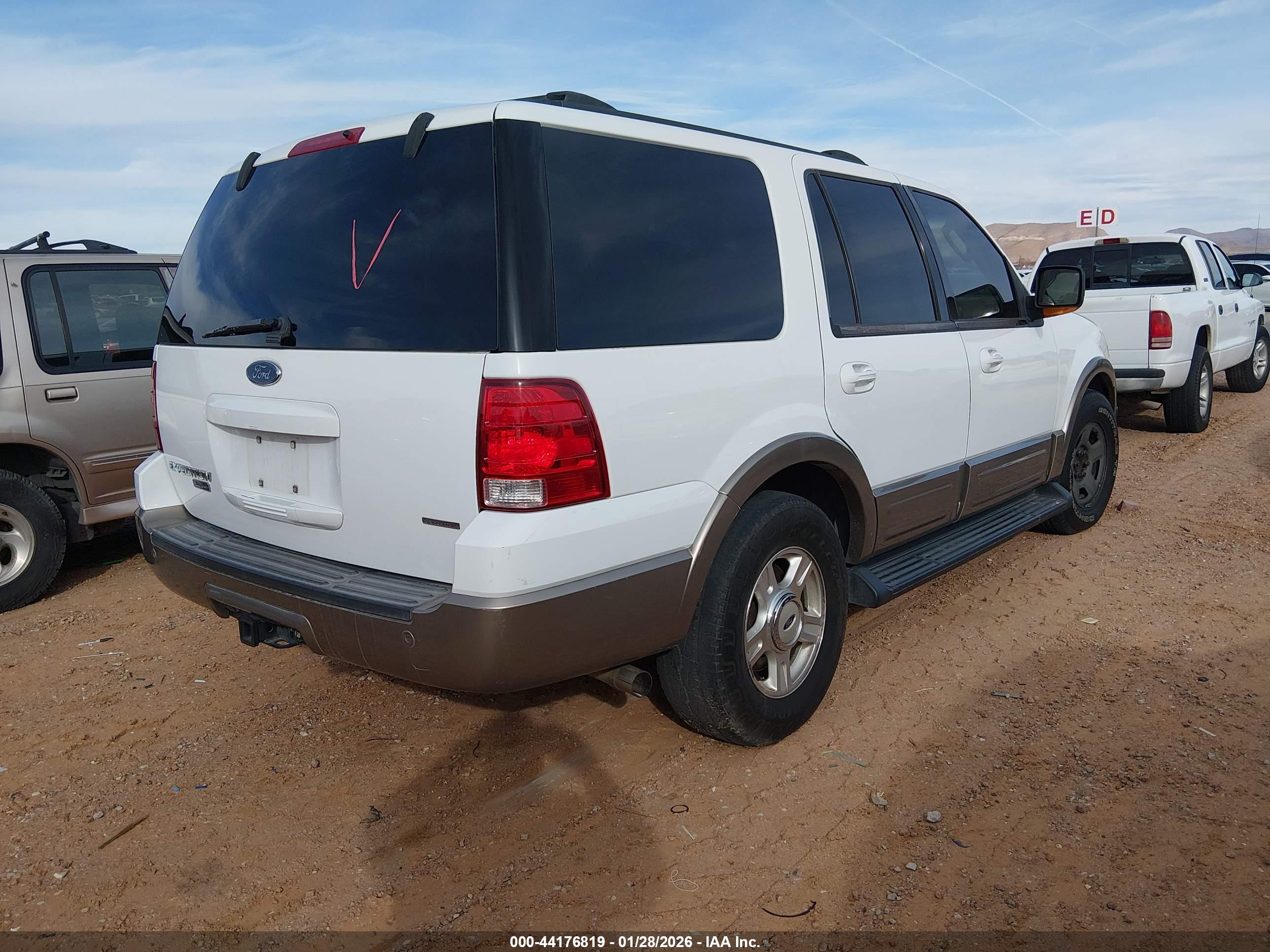FORD EXPEDITION image 4