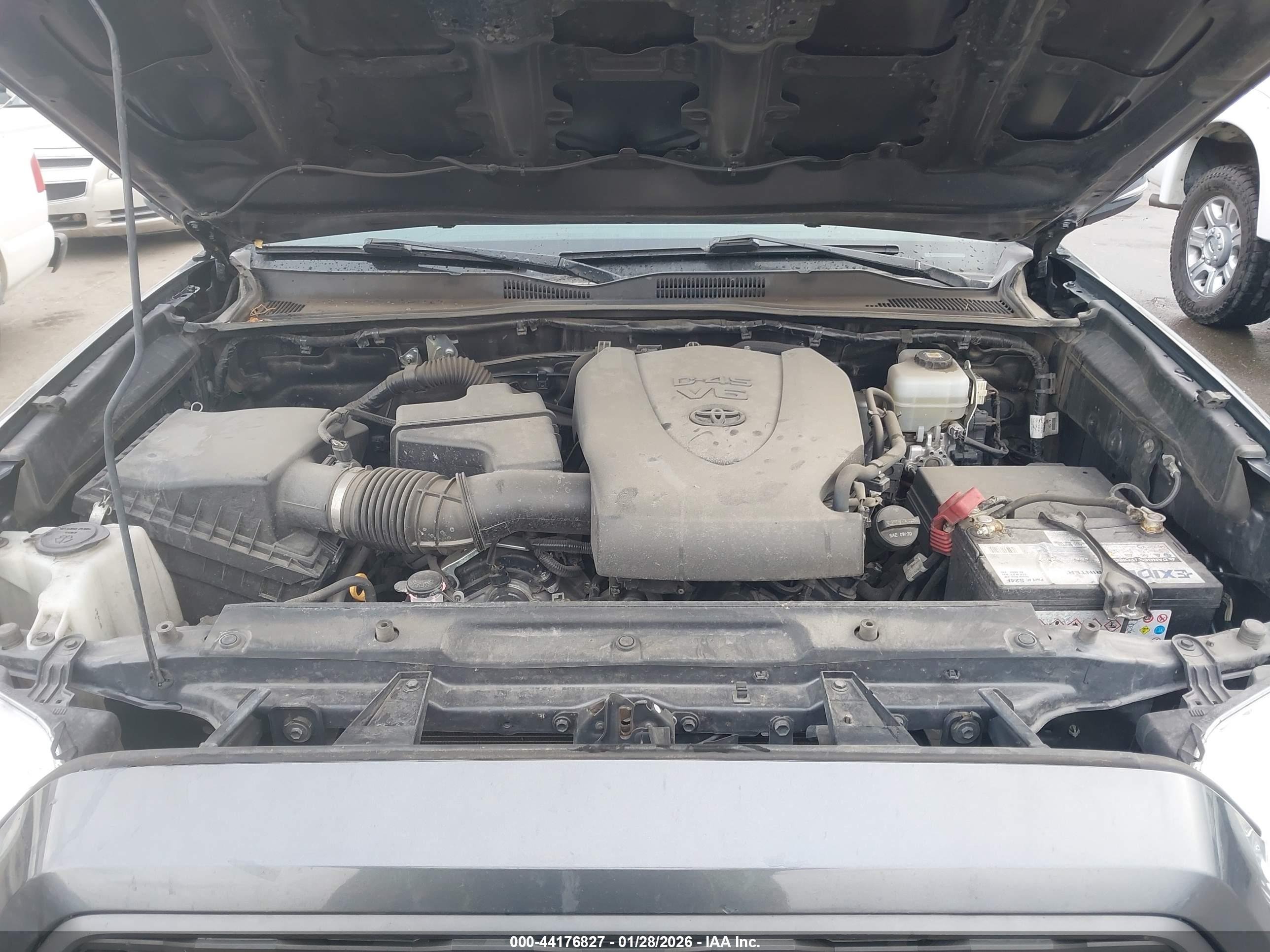 TOYOTA TACOMA image 10