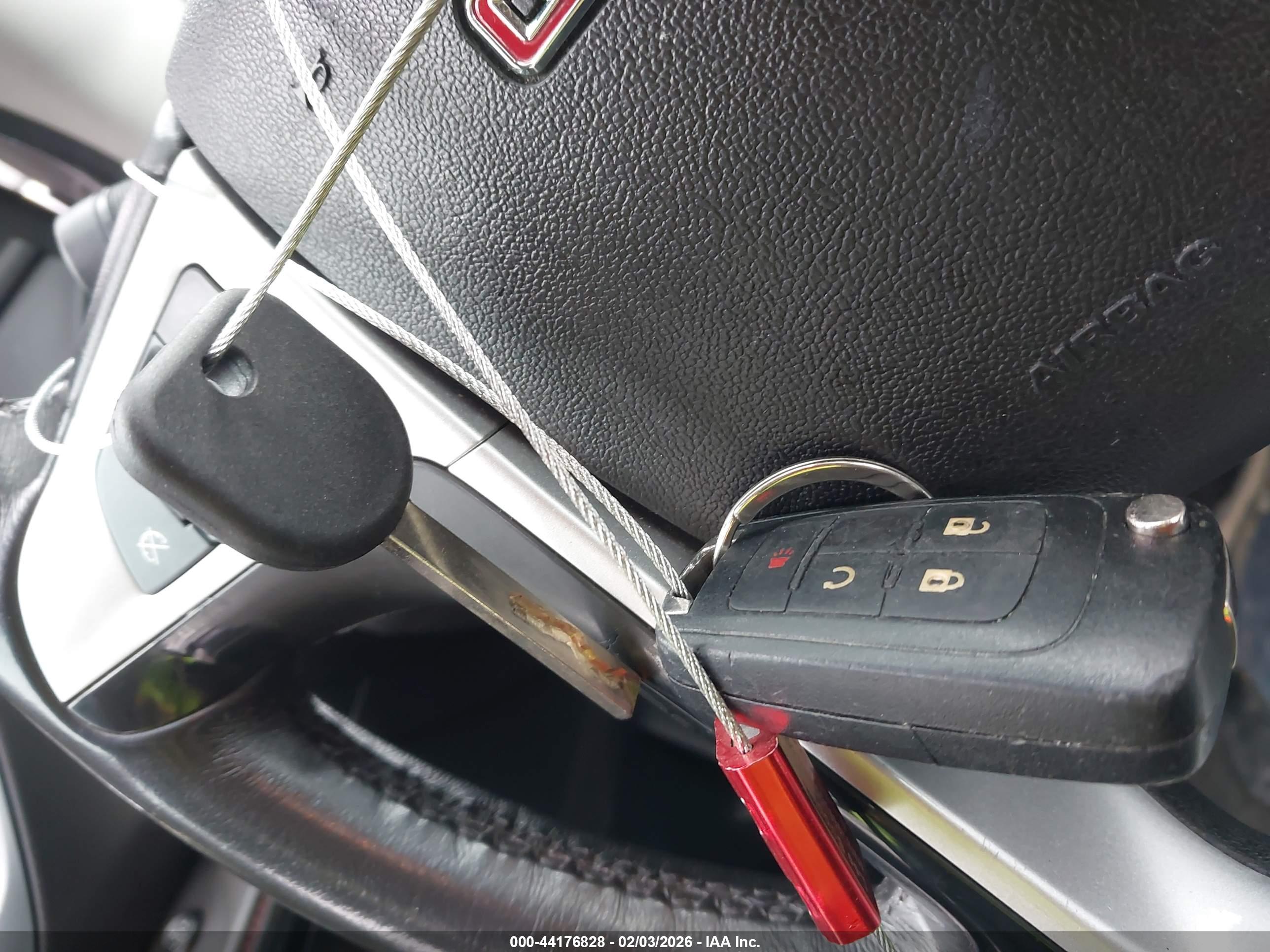 GMC TERRAIN image 11