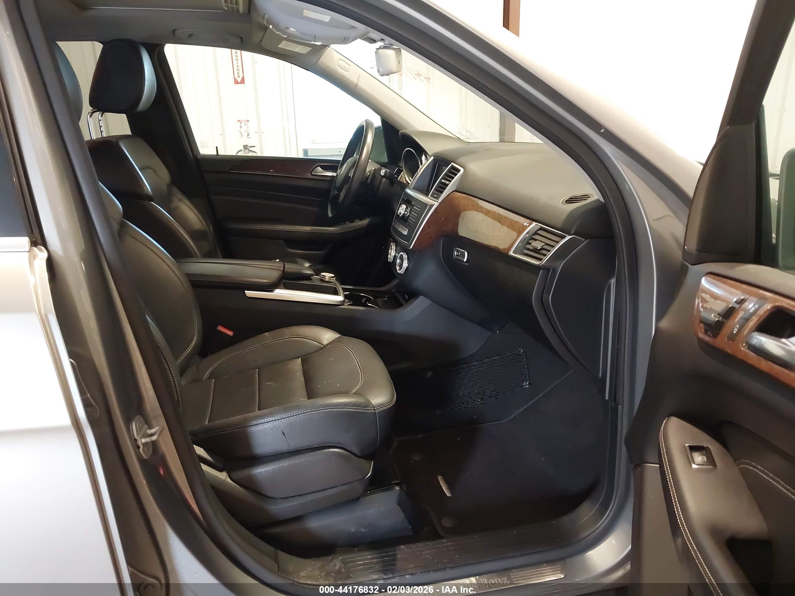 MERCEDES-BENZ ML image 5