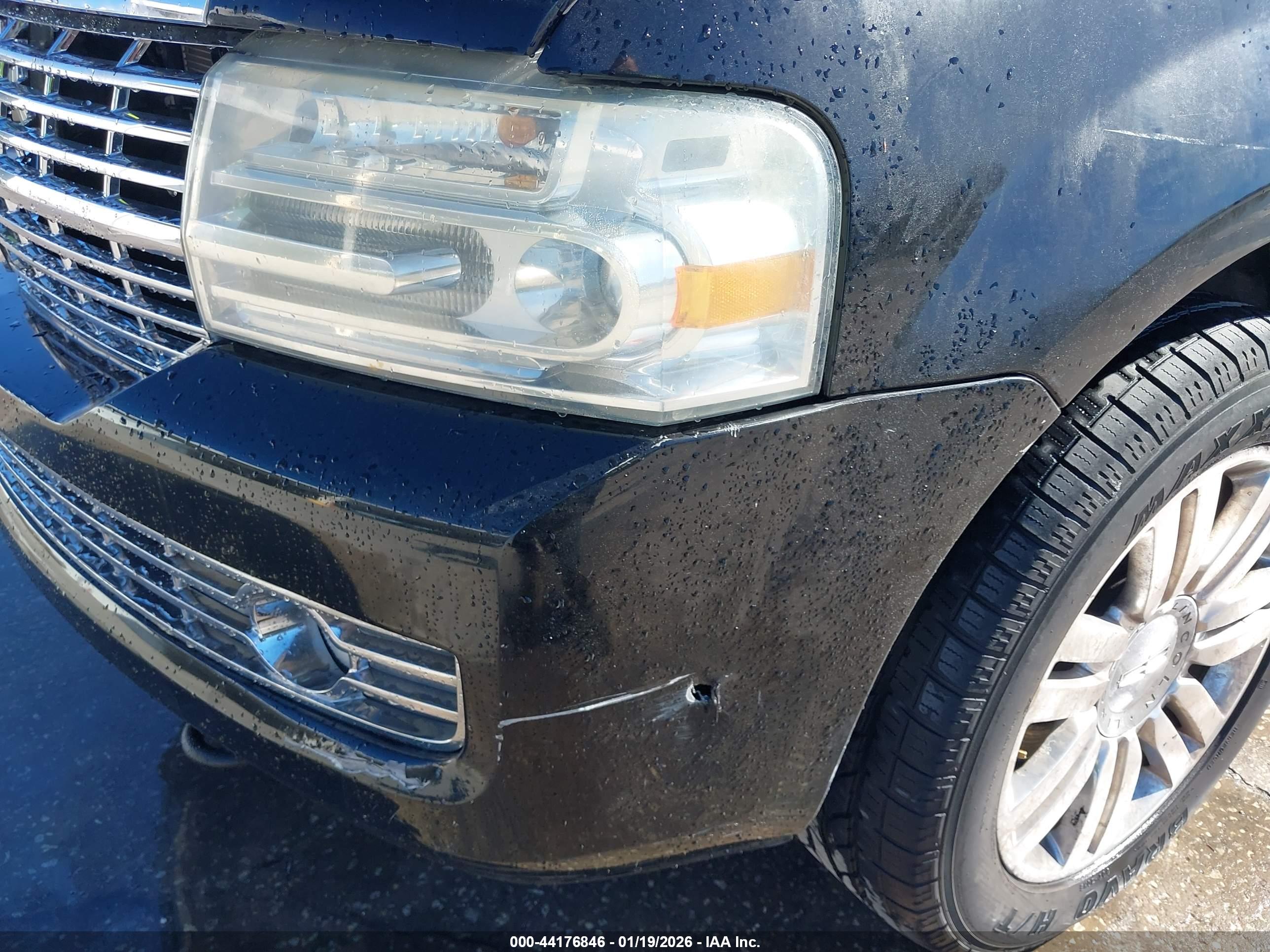 LINCOLN NAVIGATOR image 6