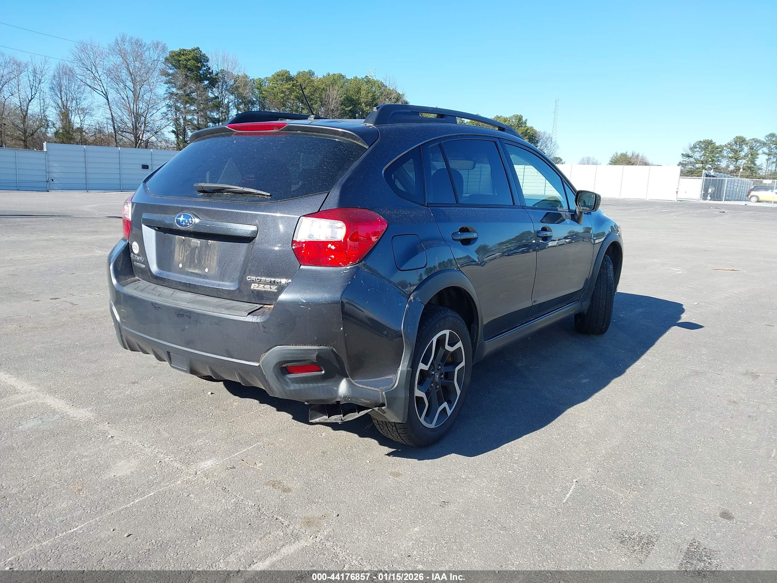 SUBARU CROSSTREK image 4