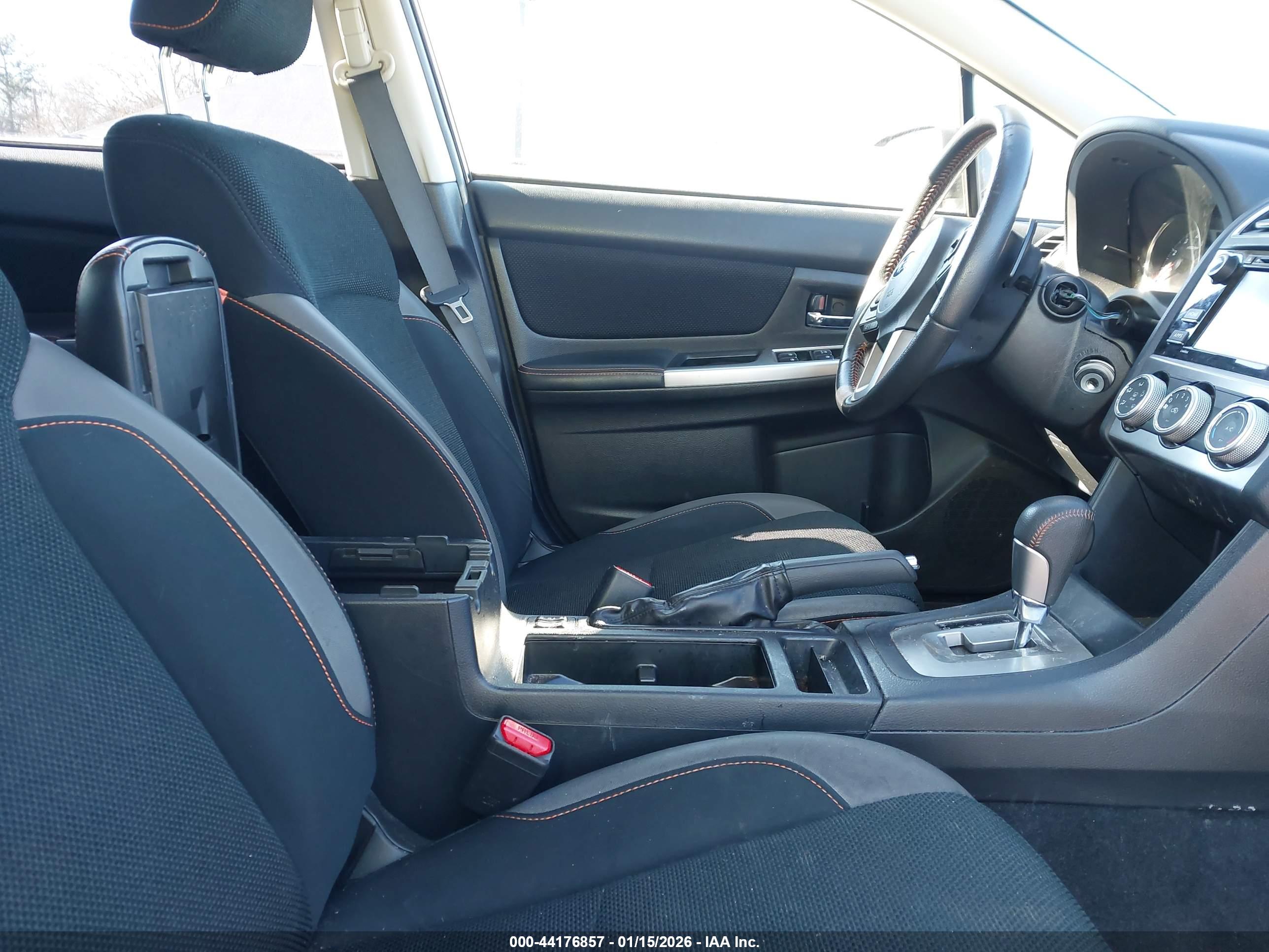 SUBARU CROSSTREK image 5