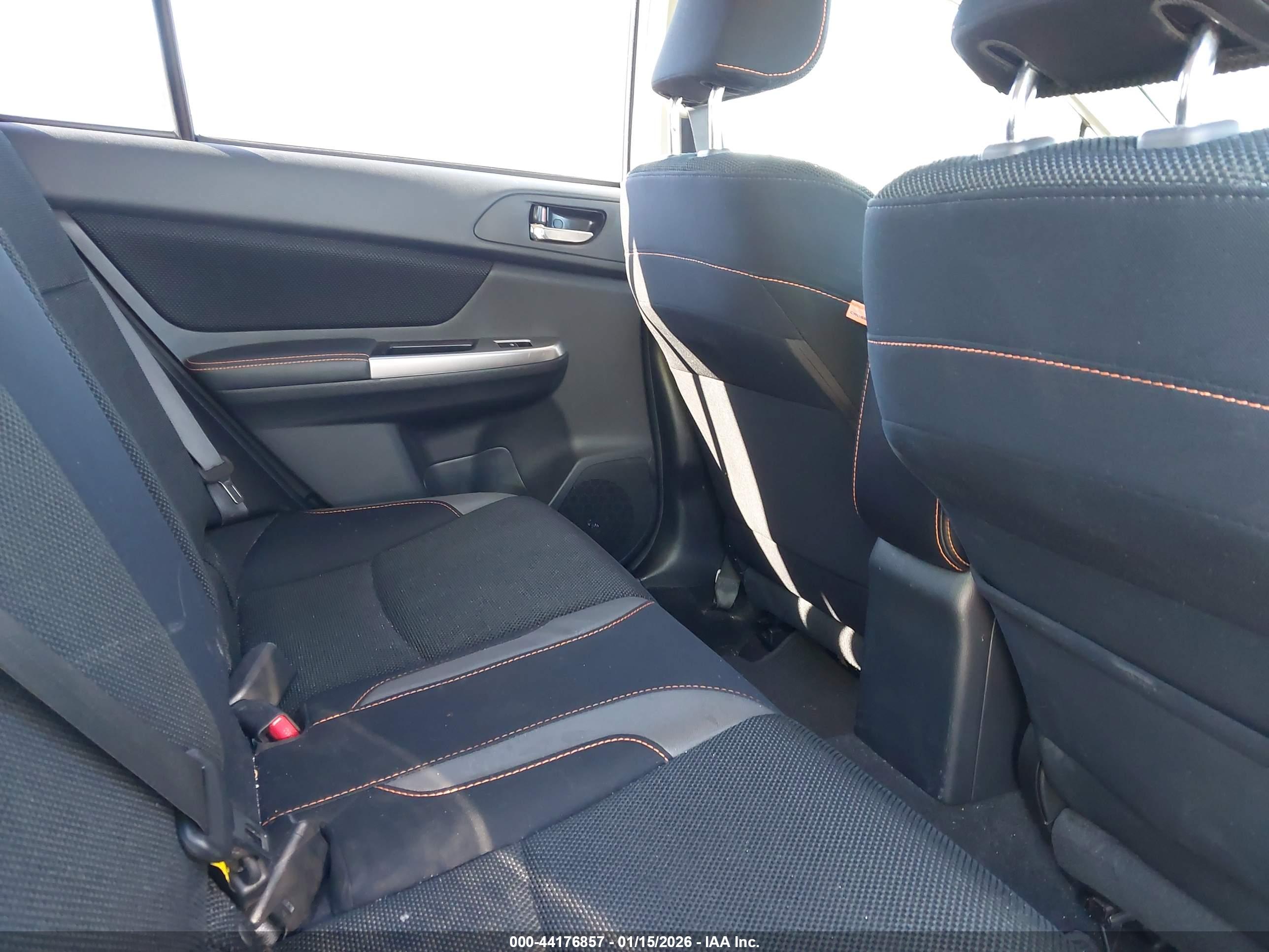 SUBARU CROSSTREK image 8
