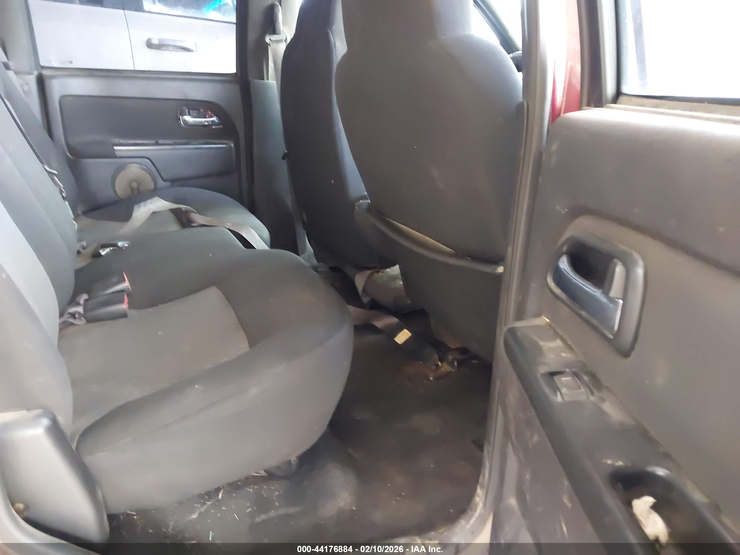 CHEVROLET COLORADO image 8