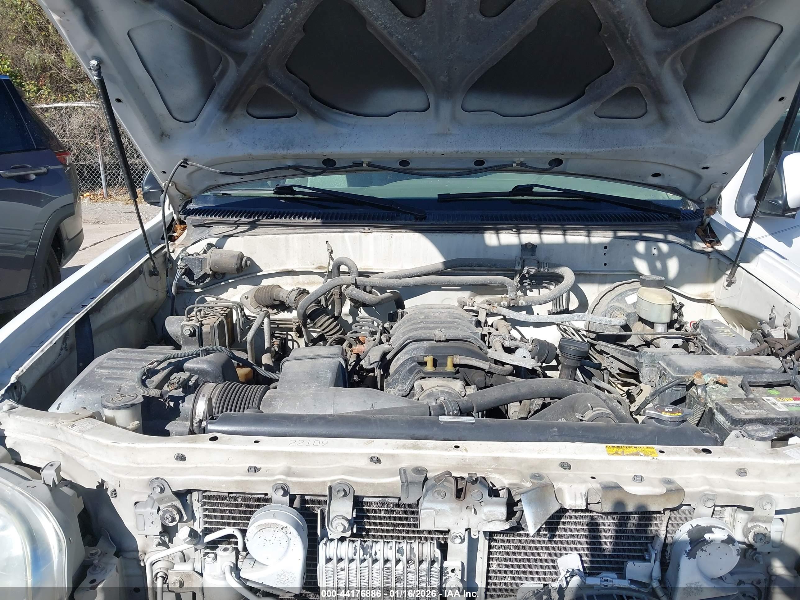 TOYOTA SEQUOIA image 10