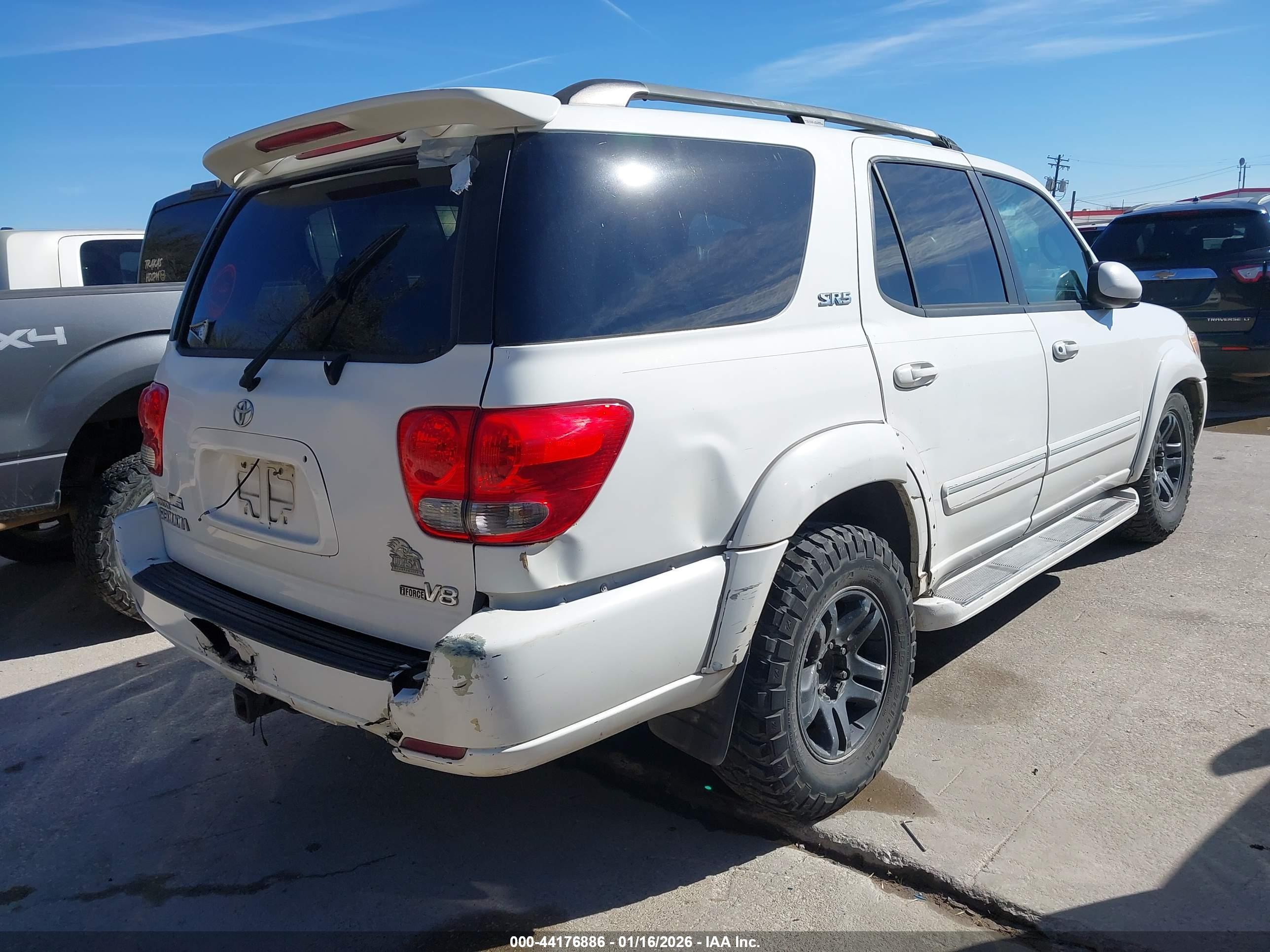TOYOTA SEQUOIA image 4