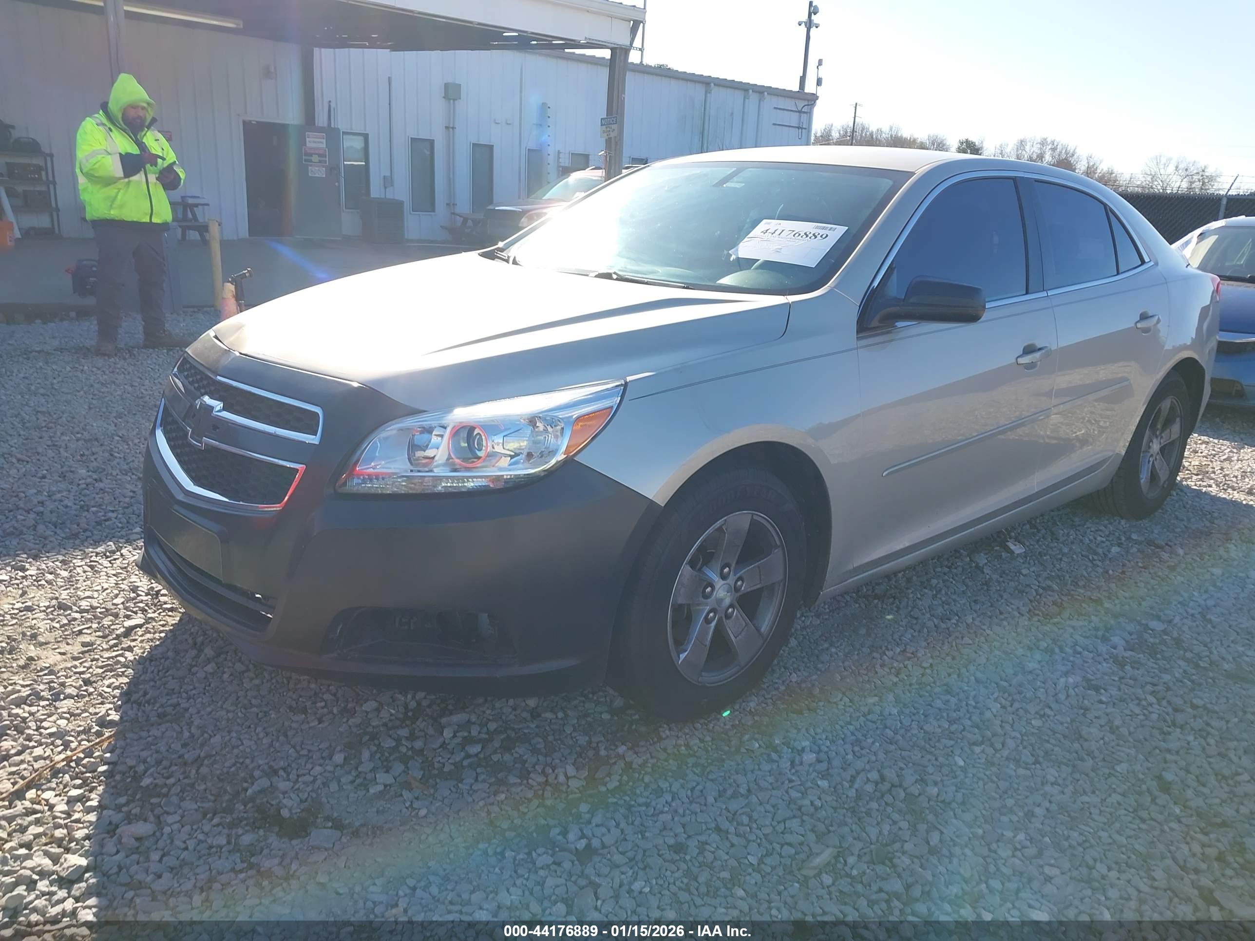 CHEVROLET MALIBU image 2