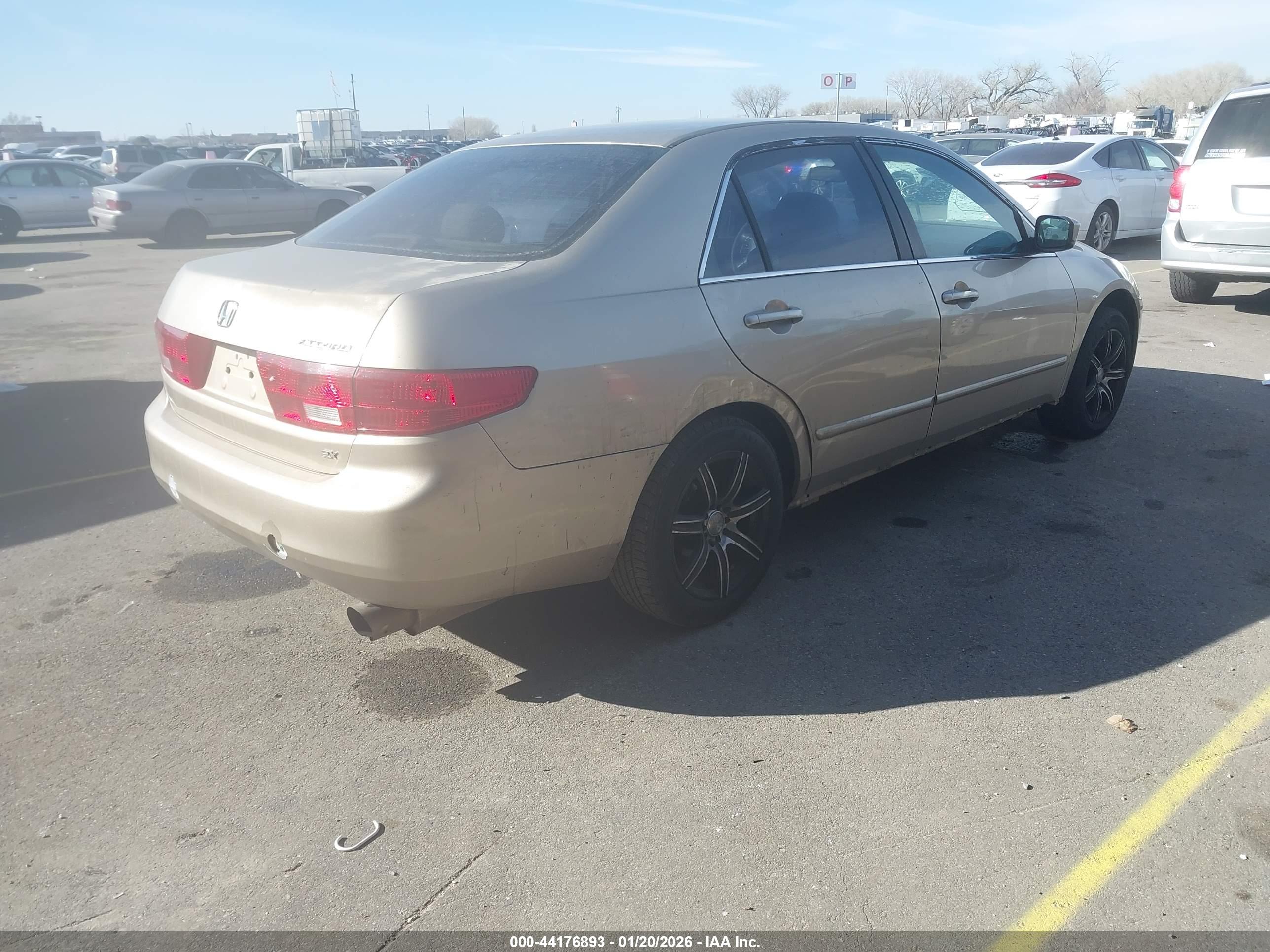 HONDA ACCORD image 4