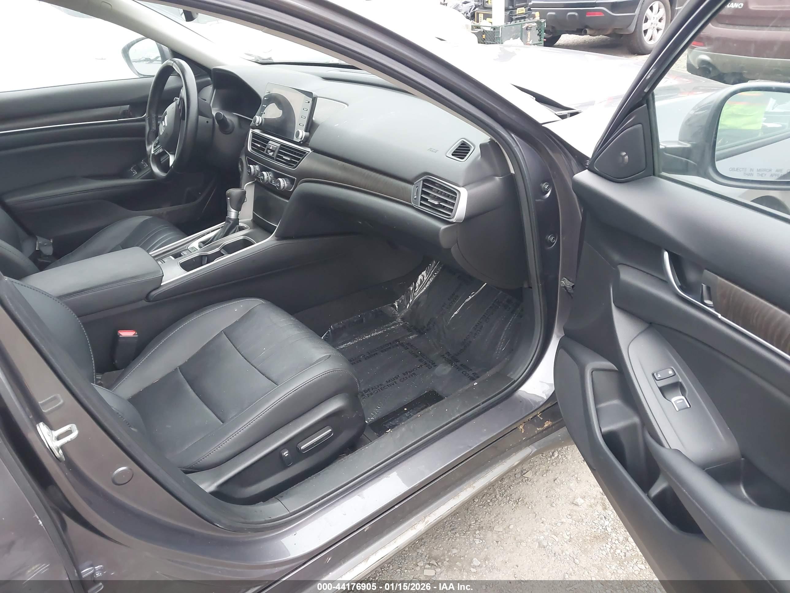 HONDA ACCORD image 5