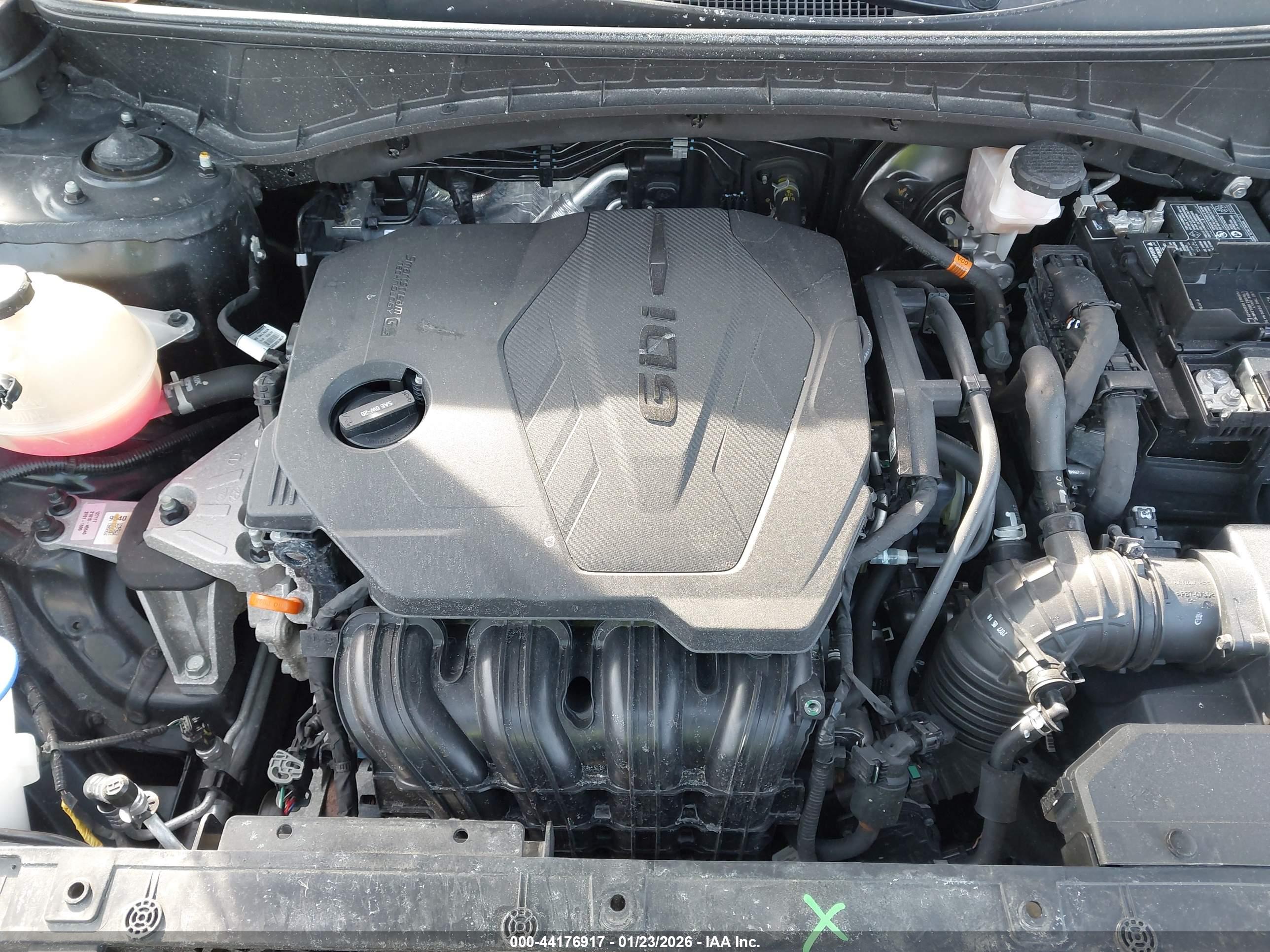HYUNDAI TUCSON image 10