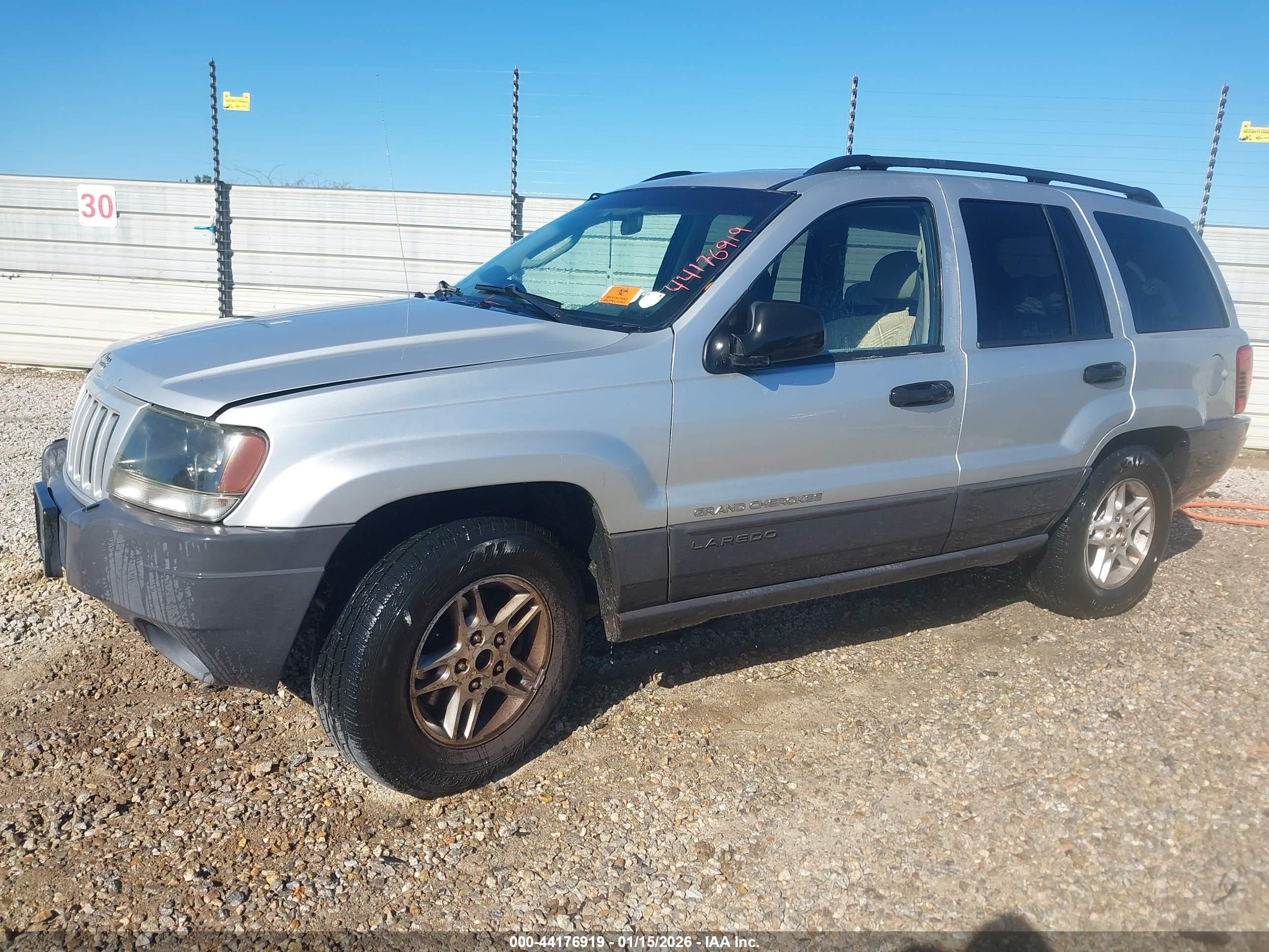 JEEP GRAND image 2
