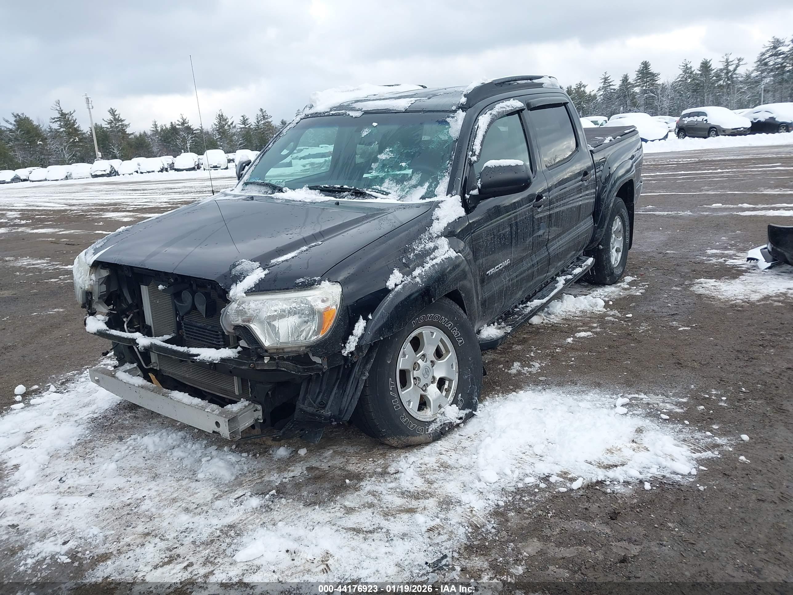 TOYOTA TACOMA image 2
