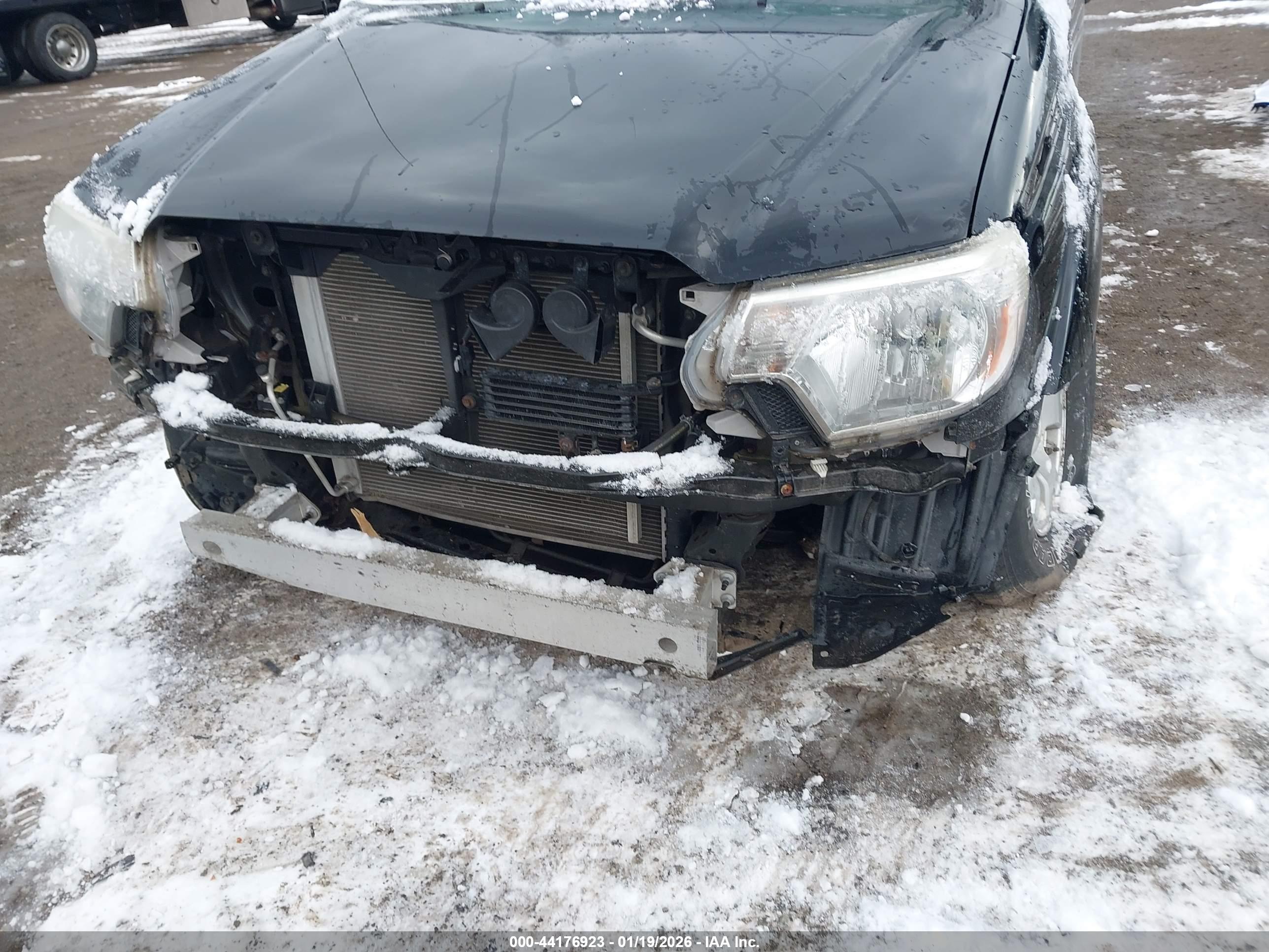 TOYOTA TACOMA image 6