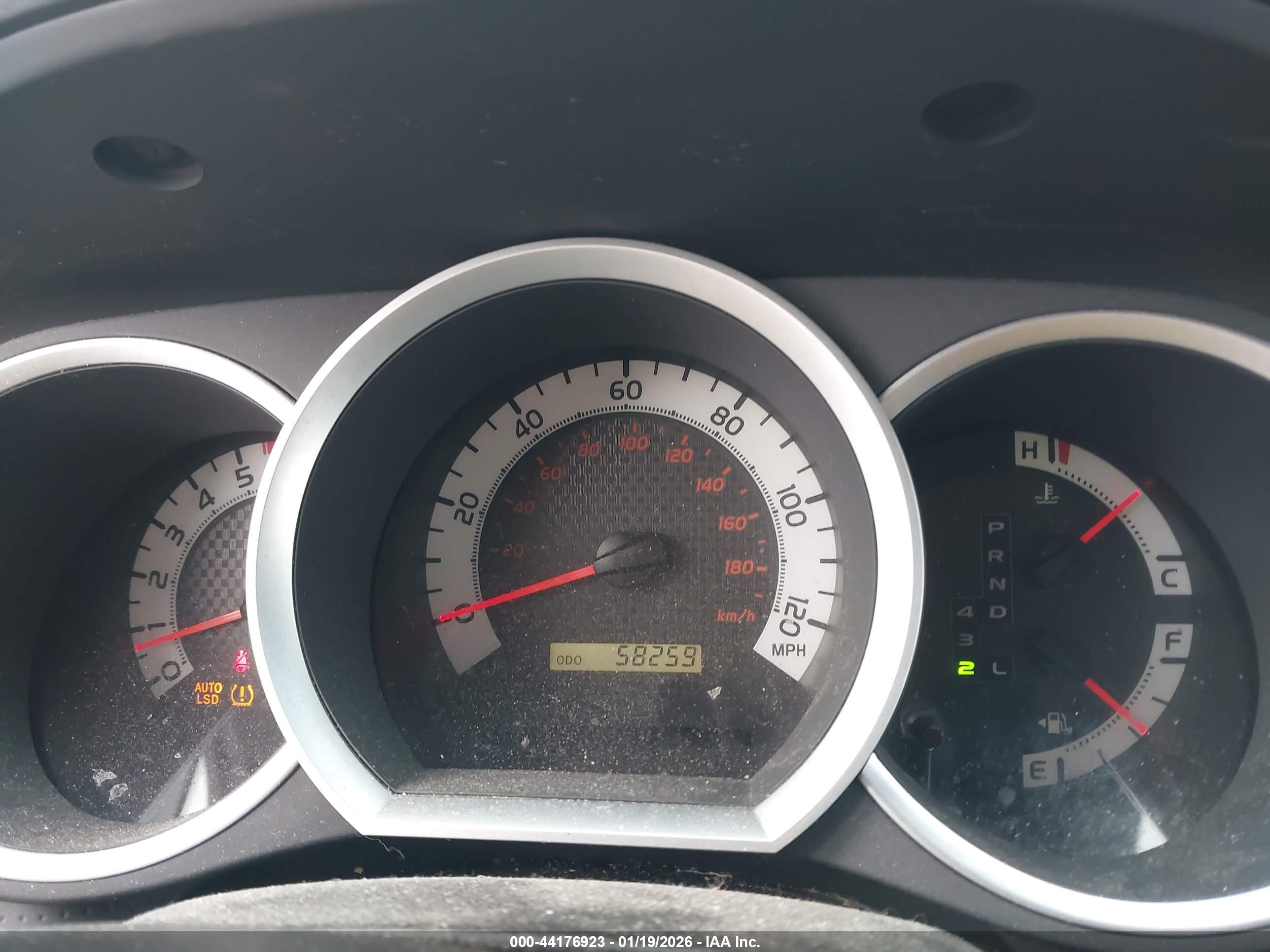 TOYOTA TACOMA image 7