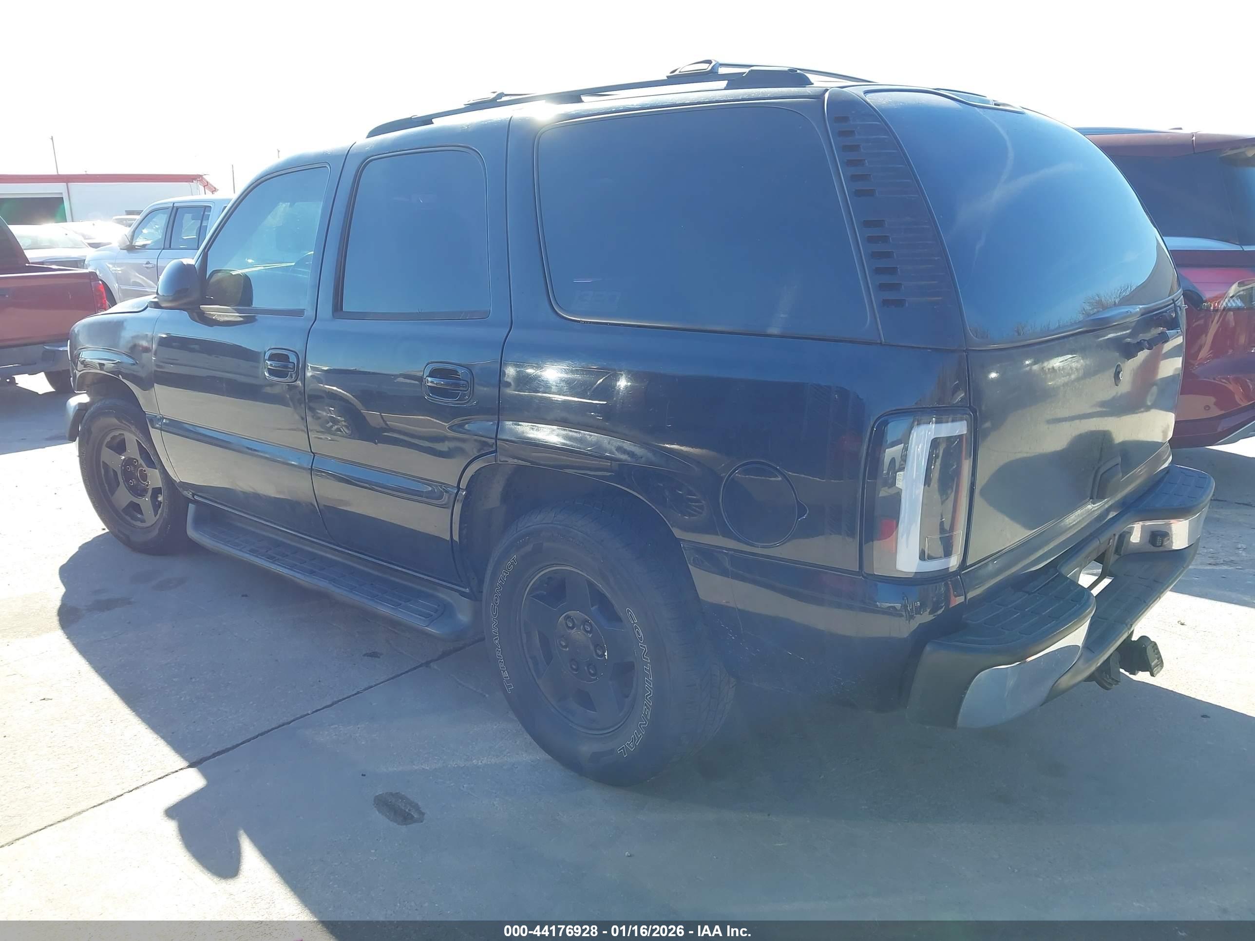 CHEVROLET TAHOE image 3