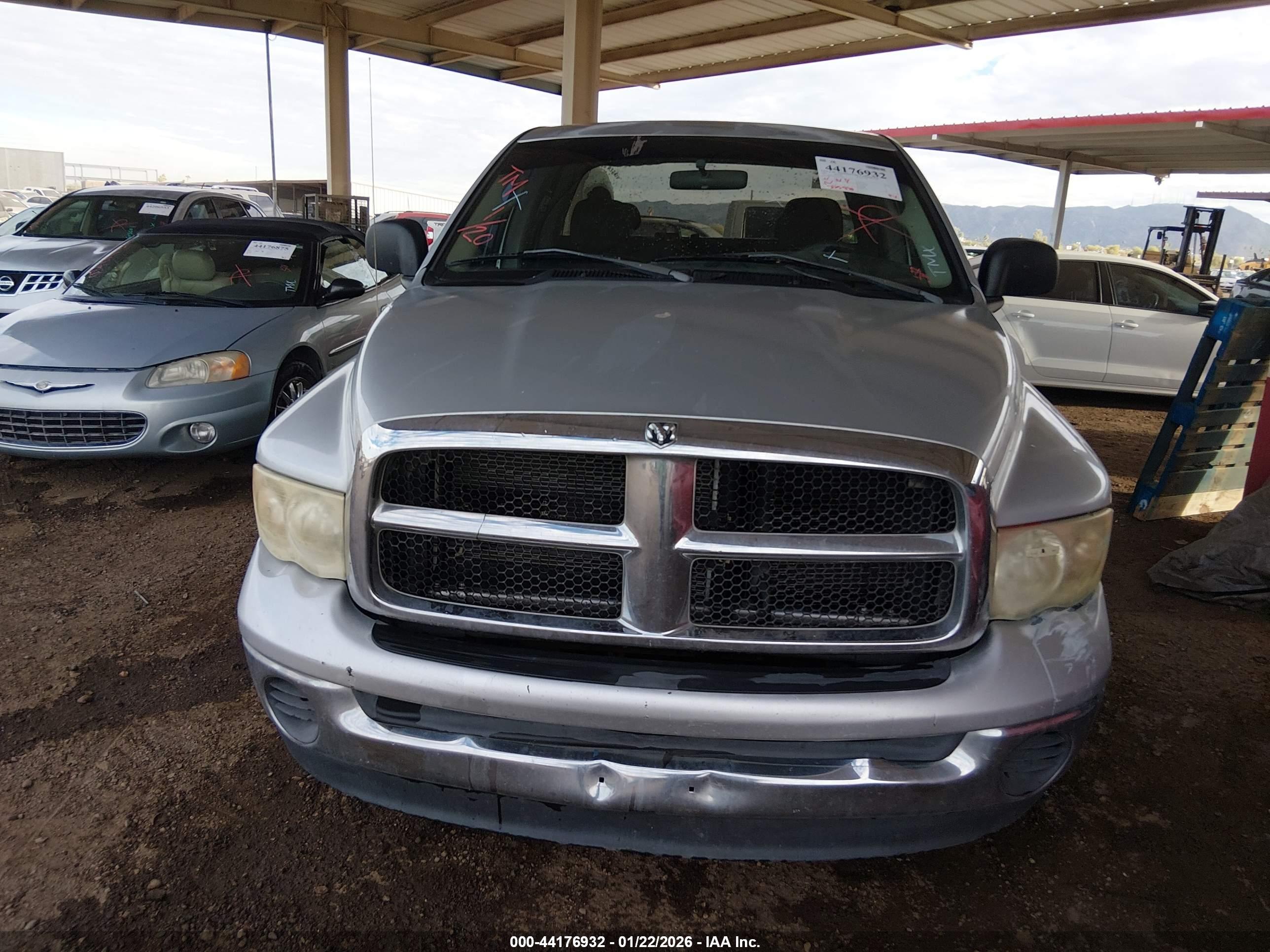 DODGE RAM image 6