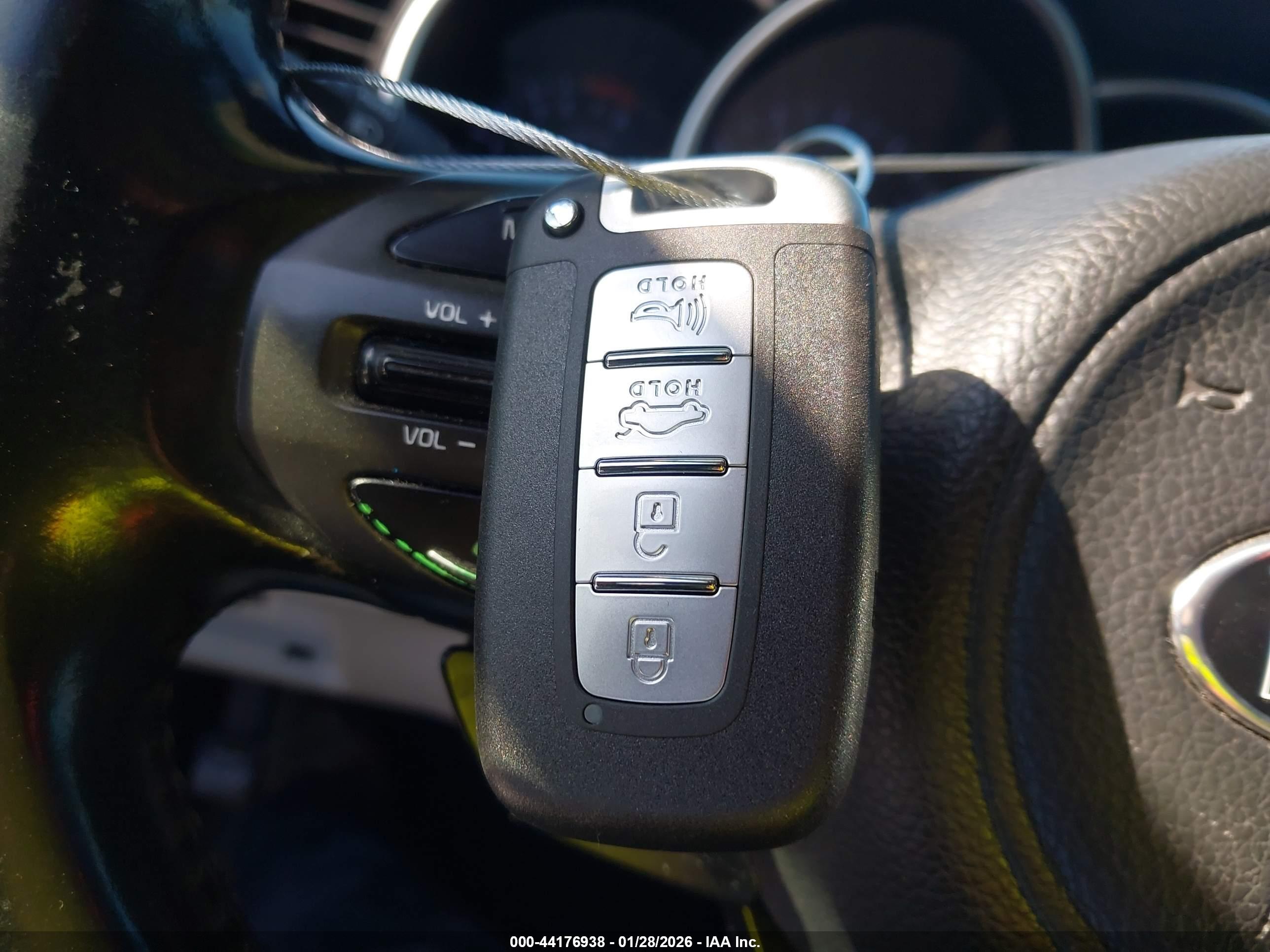 KIA OPTIMA image 11