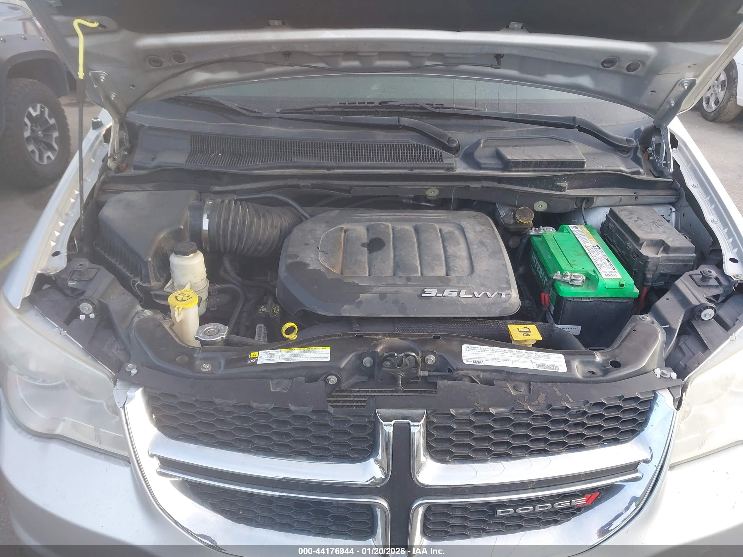 DODGE GRAND image 10