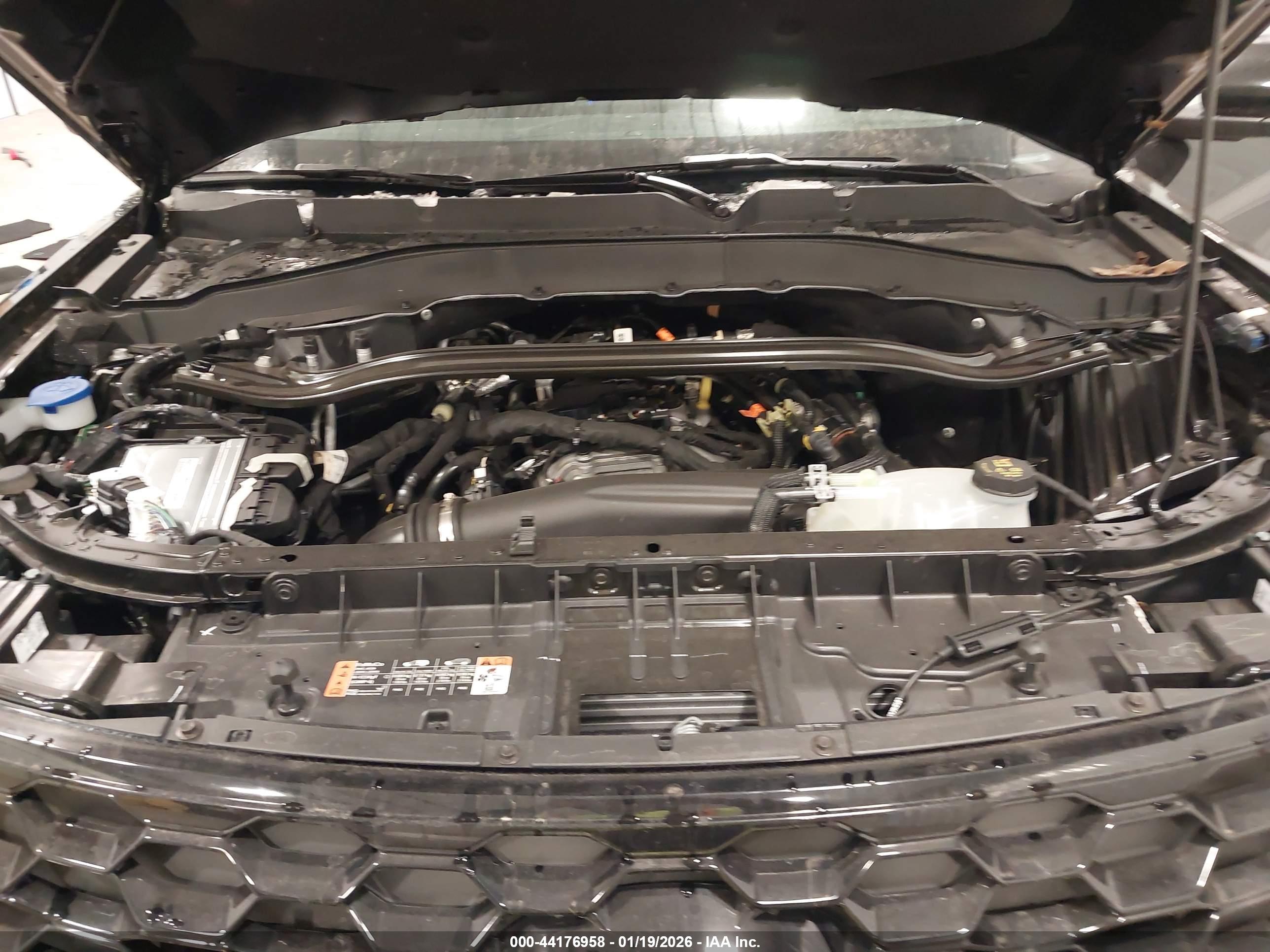 FORD EXPLORER image 10