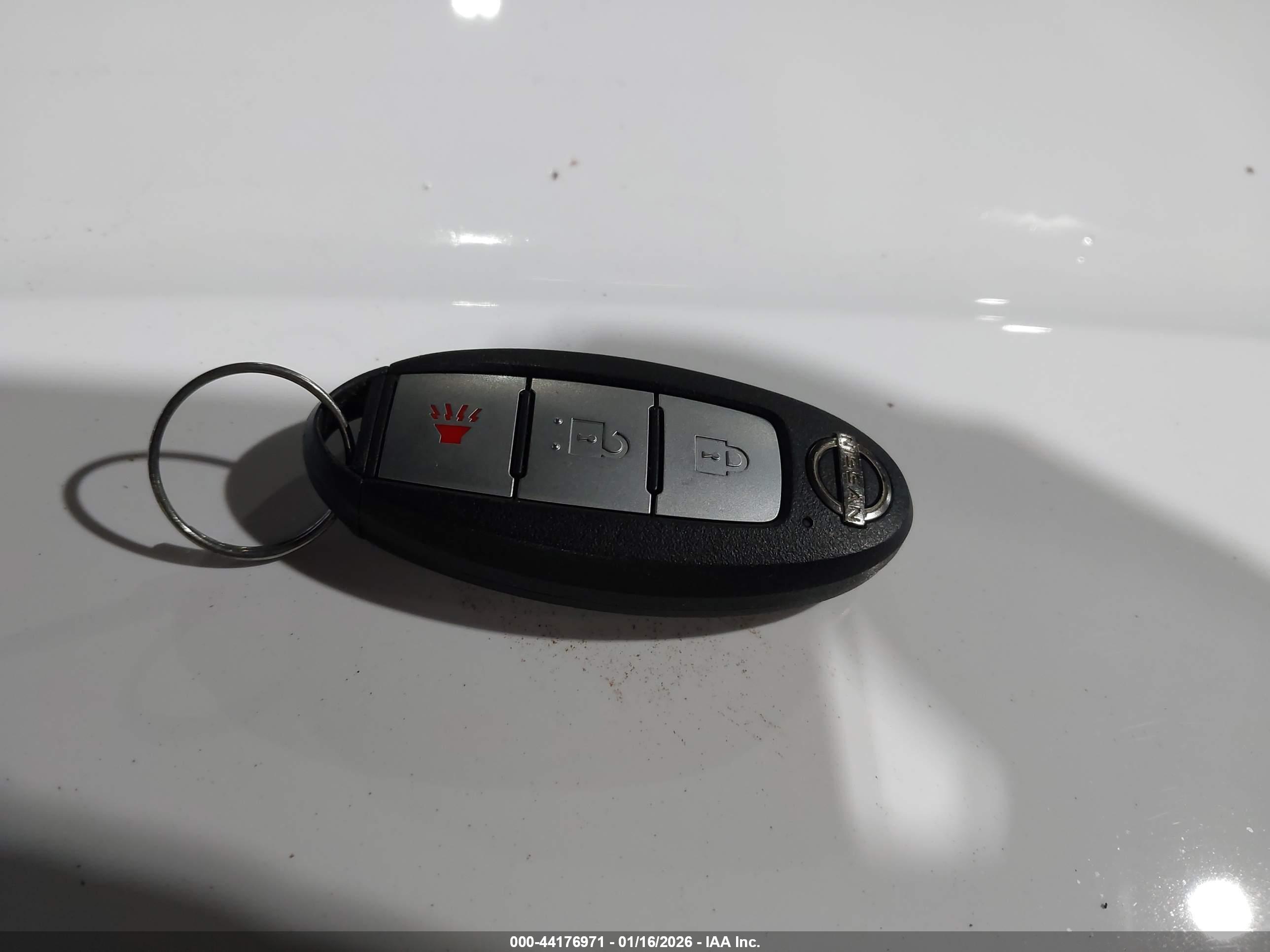 NISSAN KICKS image 11